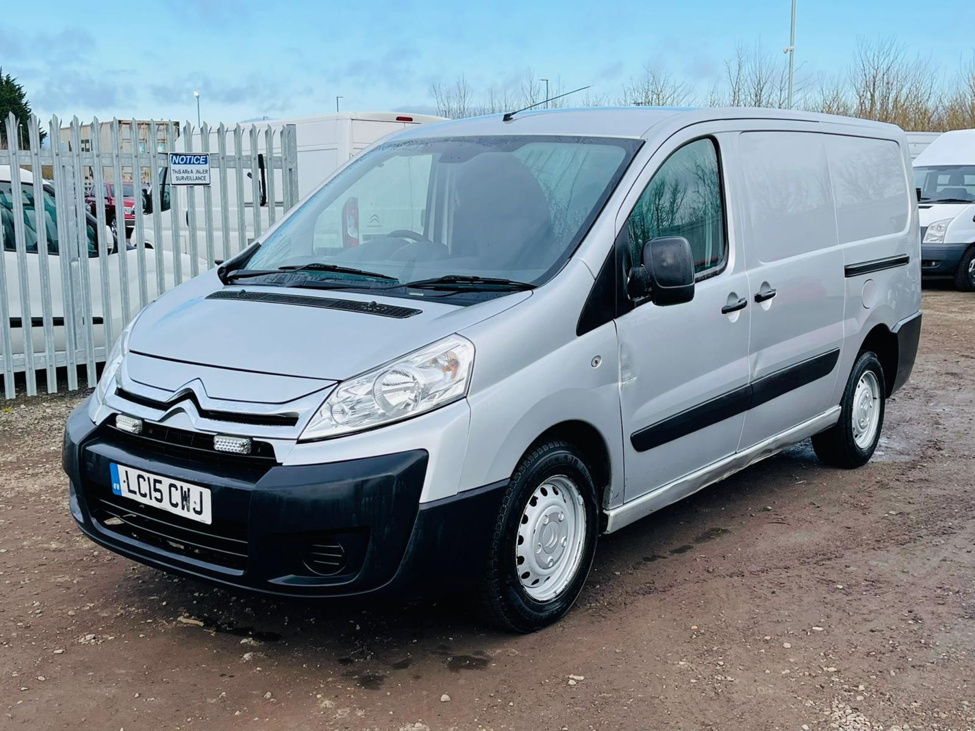 ** ON SALE ** Citreon Dispatch 2.0 HDI 125 1200 LCV L2 H1 2015 '15 Reg' Air Con - Panel Van- Silver - Image 5 of 22