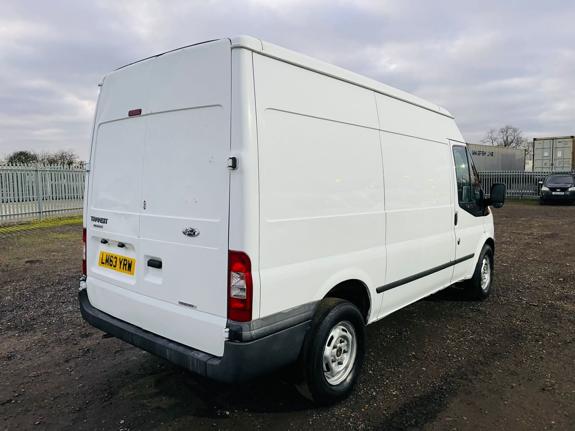 ** ON SALE ** Ford Transit 2.2 TDCI 125 T350 RWD L2 H2 2013 '63 Reg' - Panel Van - Image 8 of 16