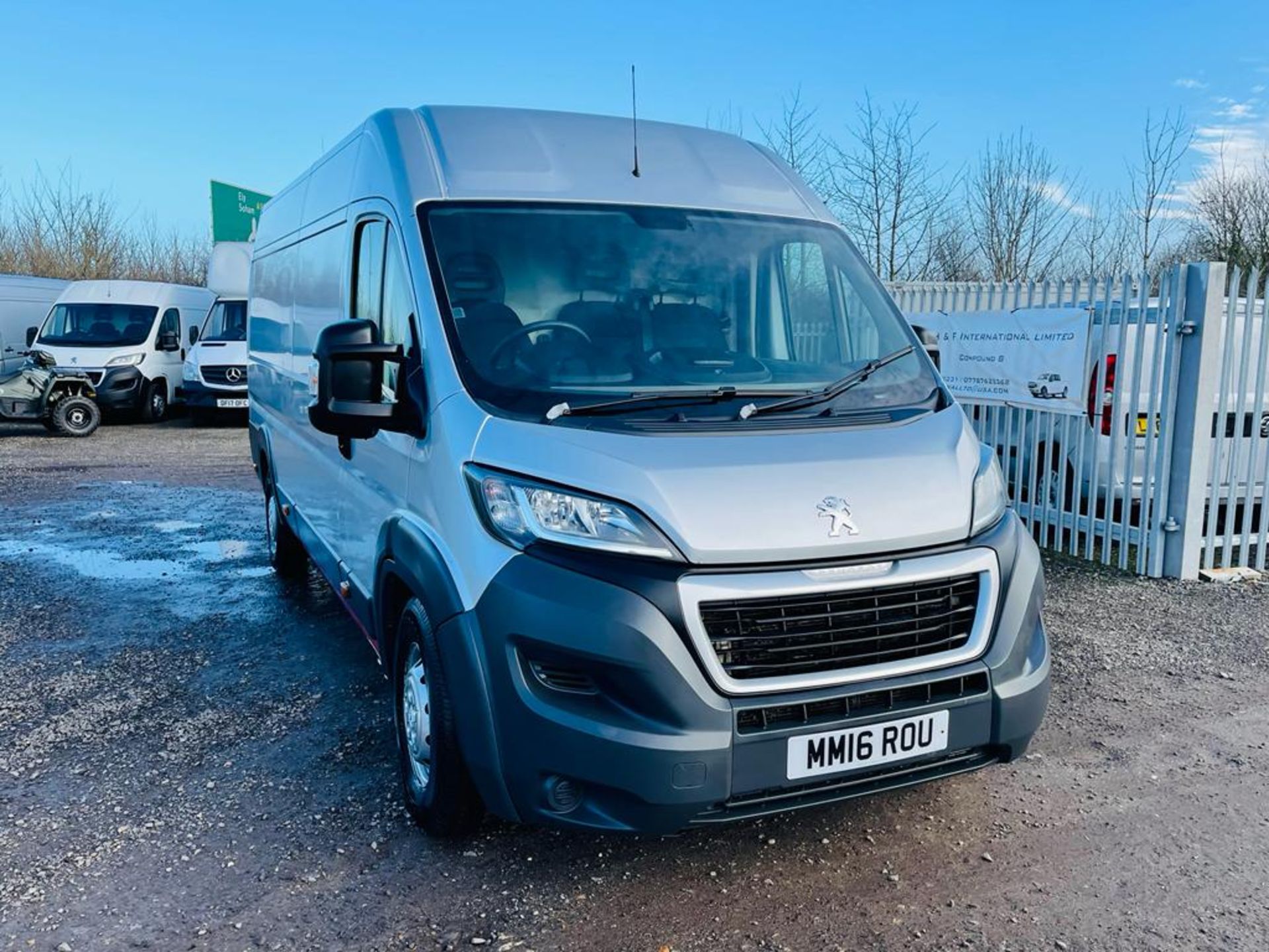 Peugeot Boxer 2.2 HDI Professional L4 H2 2016 '16 Reg' Sat Nav - Air Con - Metallic Silver - Image 3 of 24