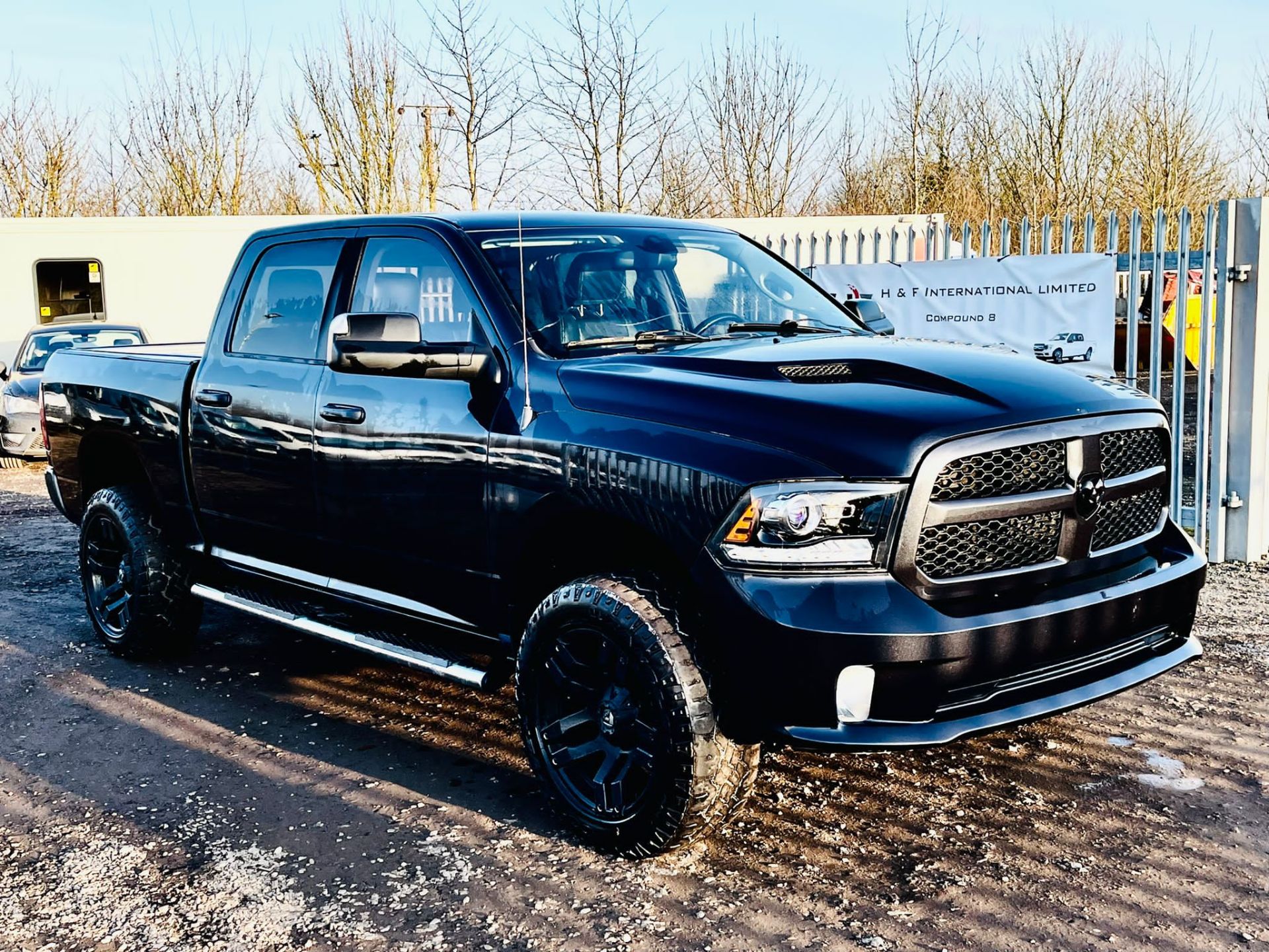 Dodge Ram 5.7 Hemi V8 4WD **Sport Edition** '2013 Year' - Sat Nav - A/C - Full sport spec - Image 2 of 45