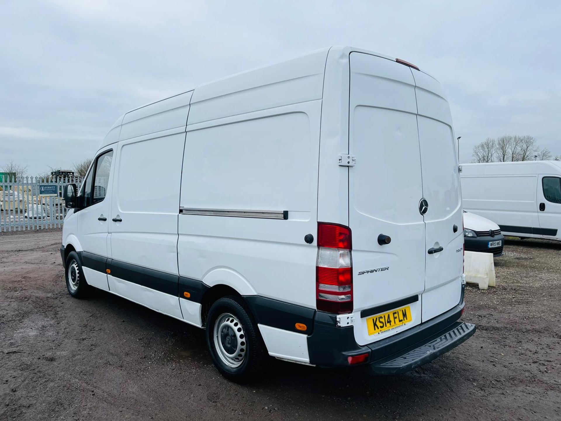 Mercedes-Benz Sprinter 2.1 313 CDI L2 H3 2014 '14 Reg' - Medium Wheel Base - High Roof - Image 9 of 21