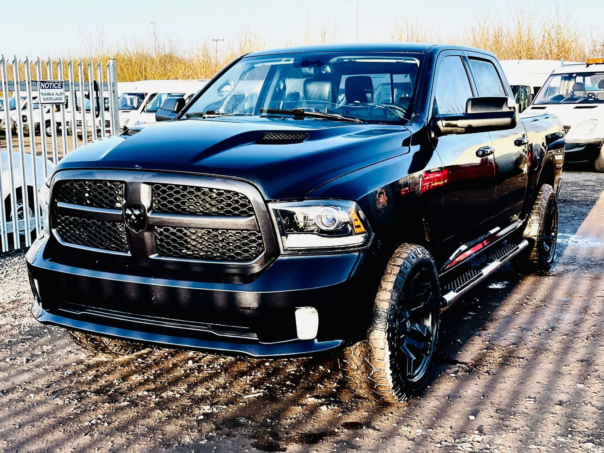 Dodge Ram 5.7 Hemi V8 4WD **Sport Edition** '2013 Year' - Sat Nav - A/C - Full sport spec - Image 7 of 45