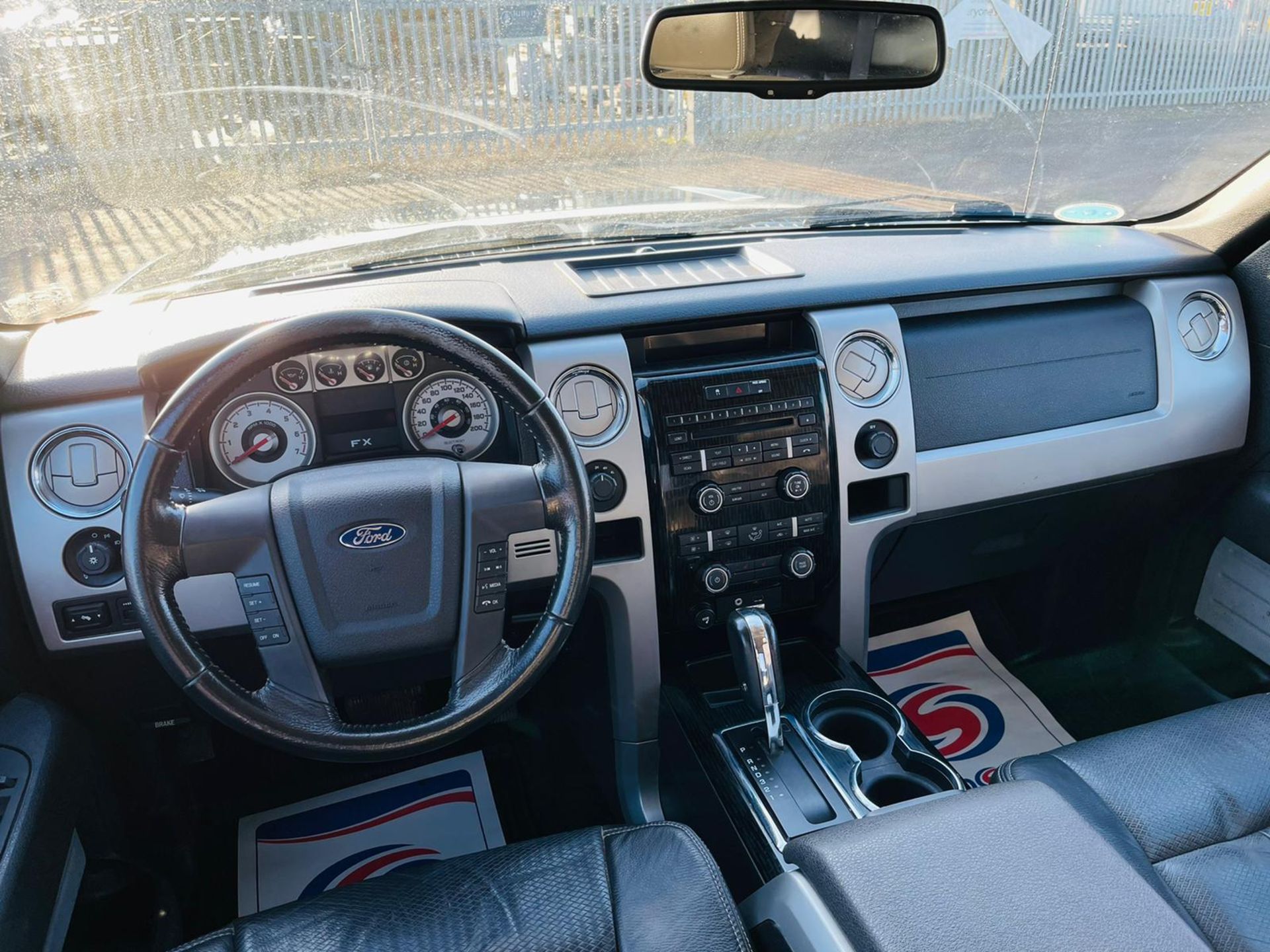 Ford F-150 5.4L V8 SuperCab 4WD FX4 Edition '2010 Year' Colour Coded Package - Top Spec - Image 27 of 44