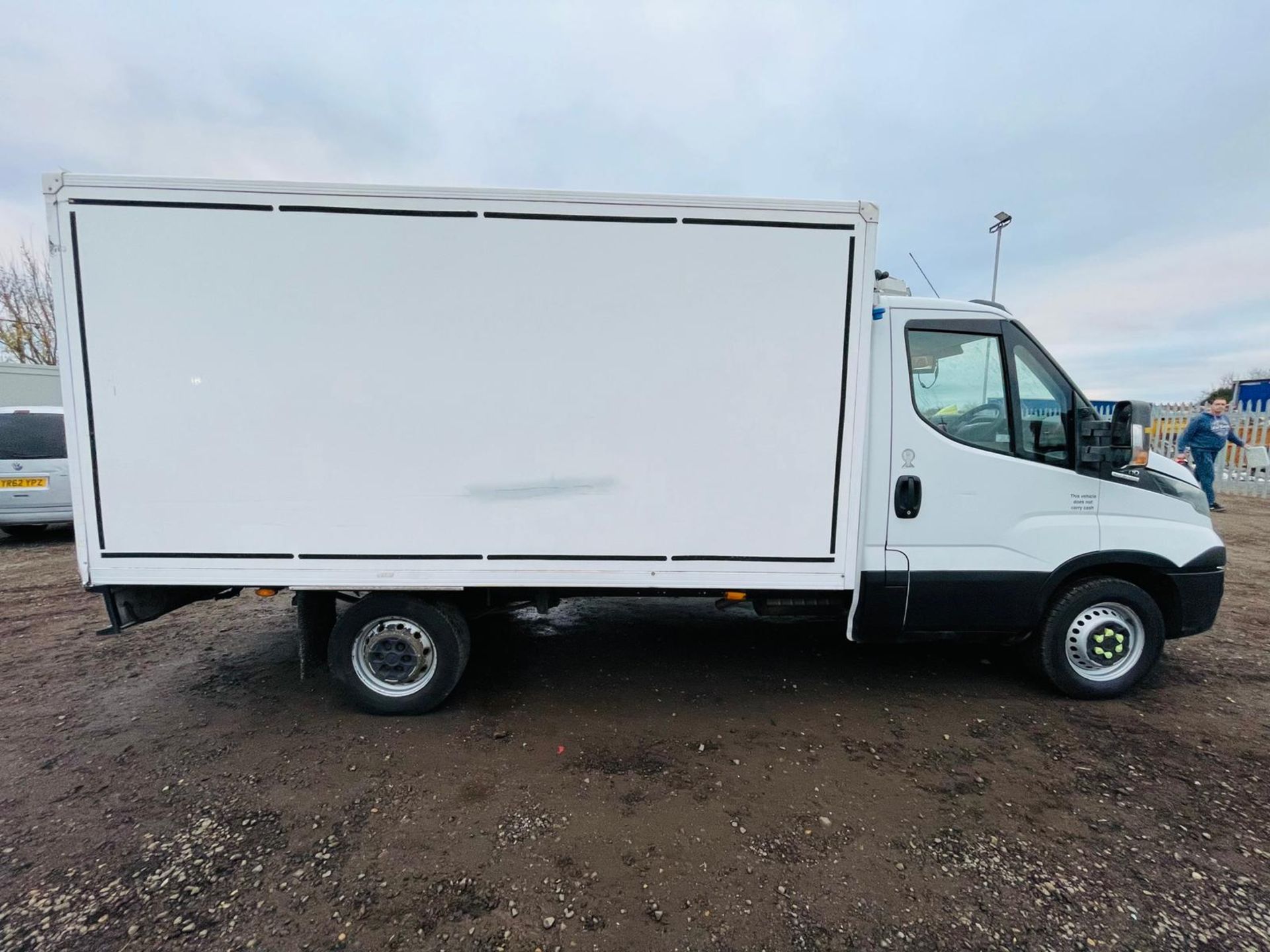 ** ON SALE ** Iveco Daily 35S11 L2 2.3 HPI **Automatic** 105 Bhp 2015 '15 Reg' GAH Fridge - - Image 15 of 23
