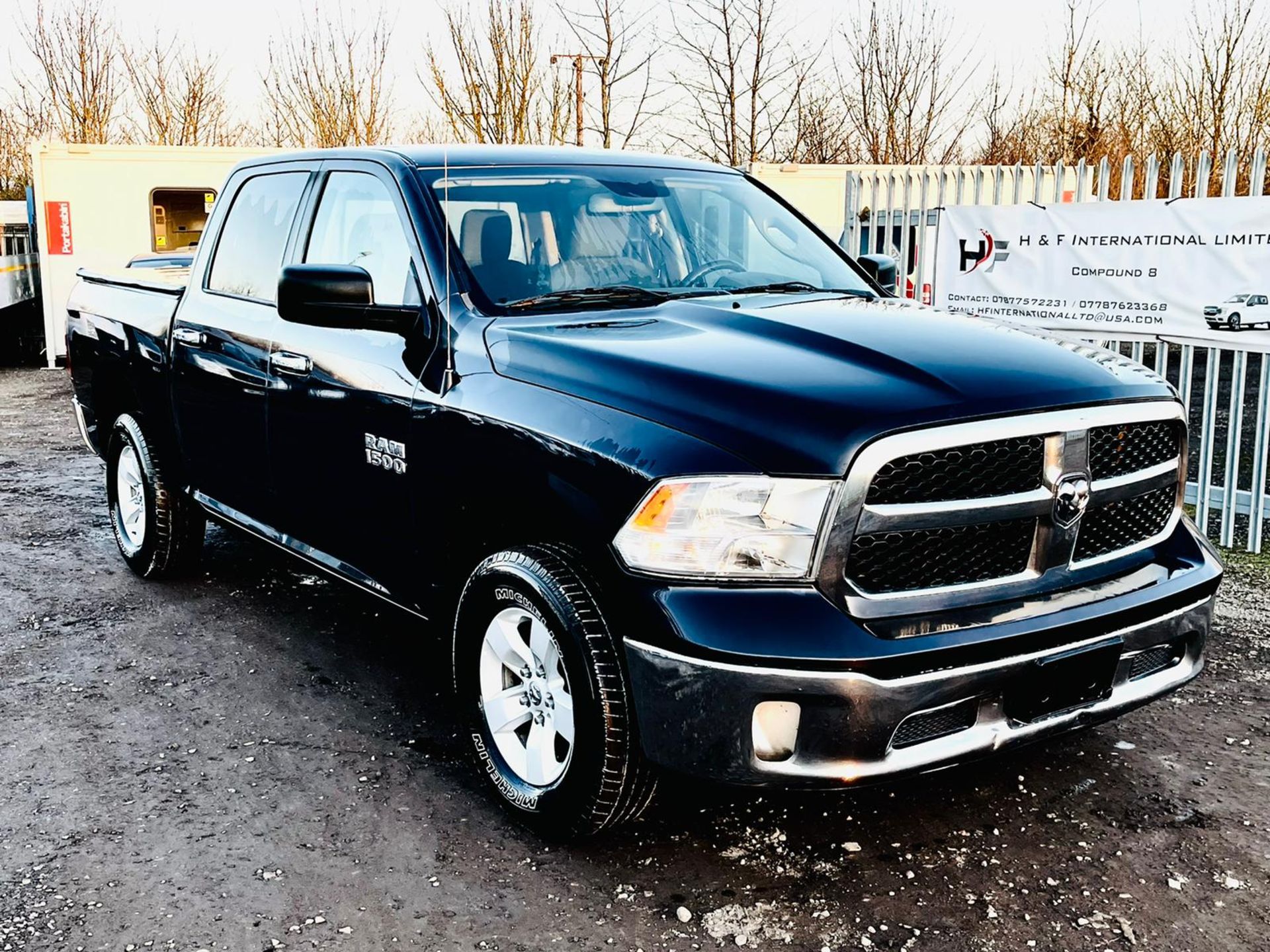 Dodge Ram 3.6L V6 1500 Crew Cab SLT ' 2015 Year ' A/C - 6 Seats - Chrome Package - Image 2 of 31