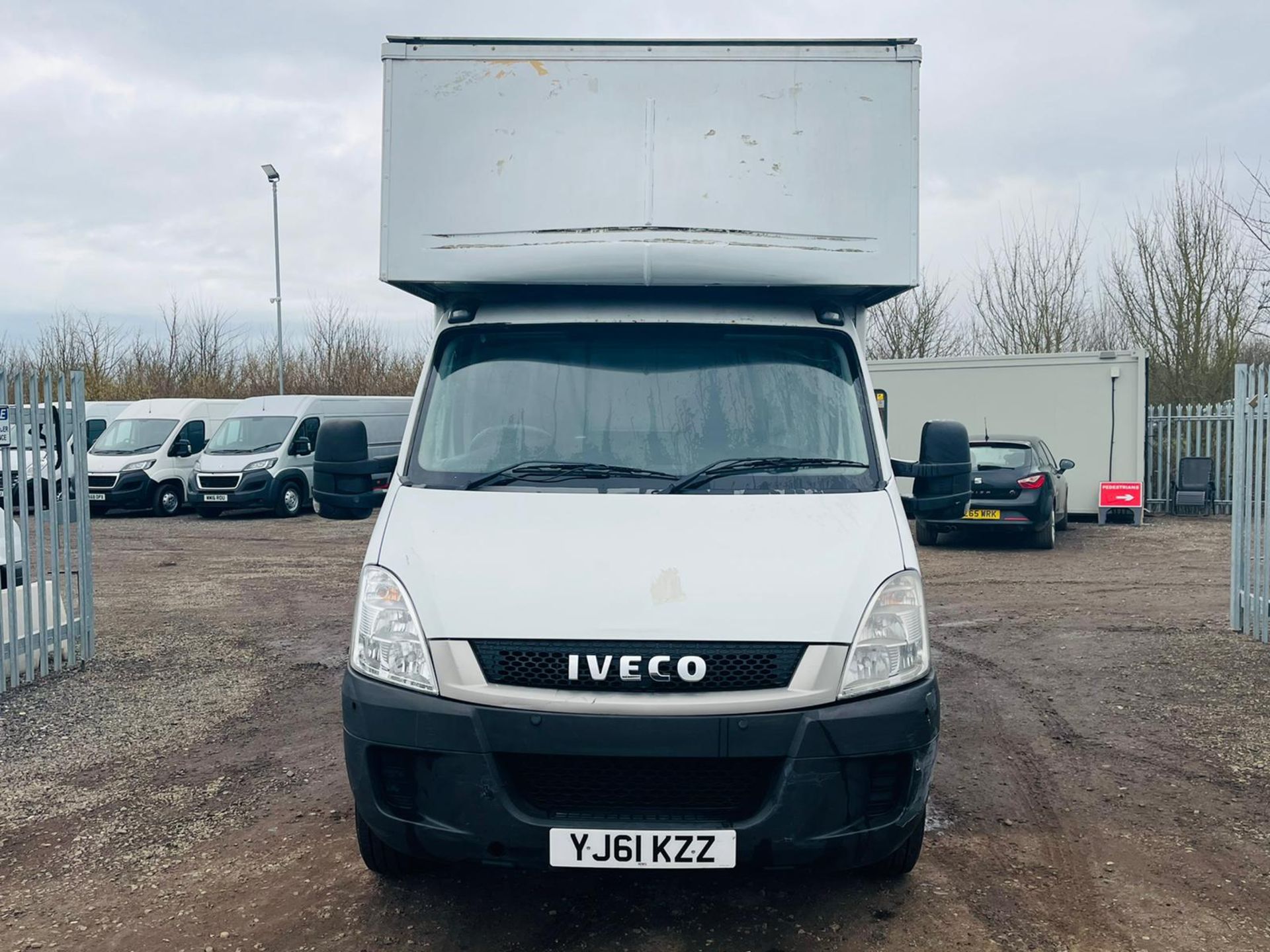 ** ON SALE ** Iveco Daily 2.3 HPI 35S11 Luton 2011 '61 Reg' Tail-Lift - Automatic - White - Image 4 of 22