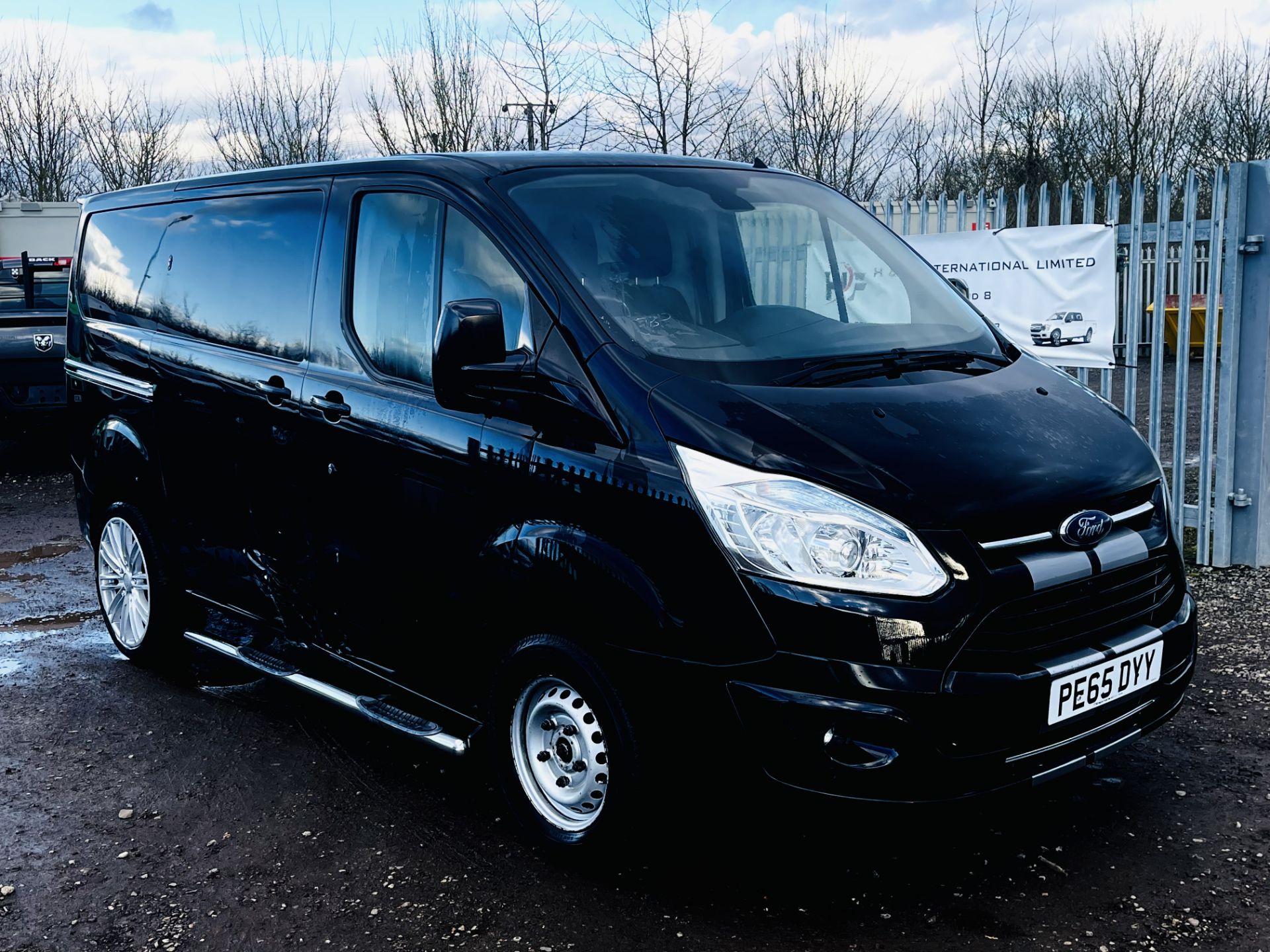 Ford Transit Custom 2.2 TDCI 155 290 Limited E-TECH L1 H1 2015 '65 Reg' Sat Nav - A/C - Full Spec