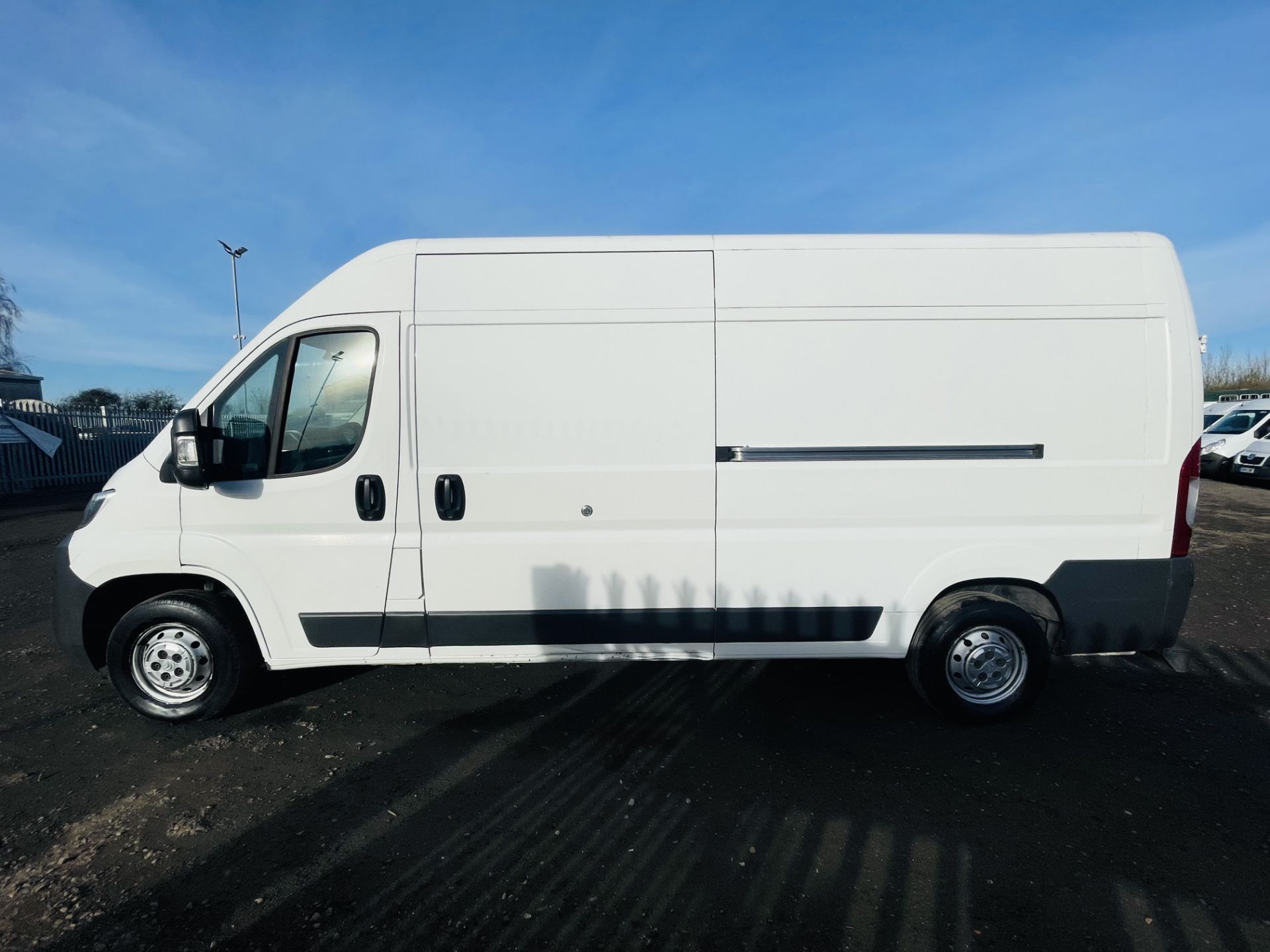 ** ON SALE ** Citroen Relay 2.0 BLUE HDI 130 Enterprise L3 H2 2017 '17 Reg' A/C - ULEZ Compliant - - Image 6 of 20