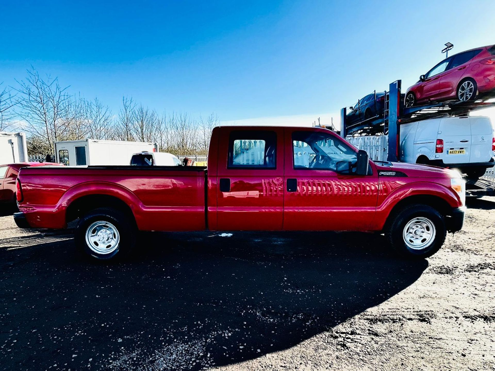 ** ON SALE ** Ford F 250 6.2L V8 XL '2011 Year' **Super Duty** Super Crew Cab - A/C - Image 12 of 24