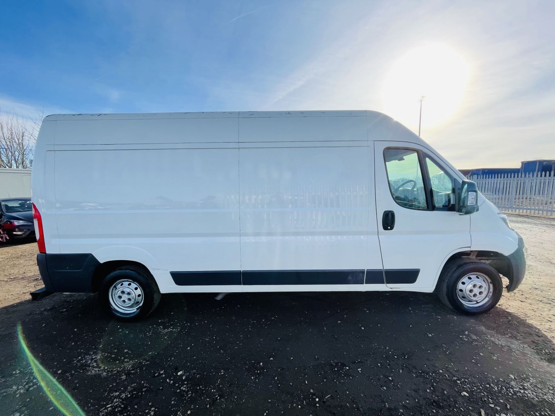 ** ON SALE ** Citroen Relay 2.0 BLUE HDI 130 Enterprise L3 H2 2017 '17 Reg' A/C - ULEZ Compliant - - Image 12 of 20