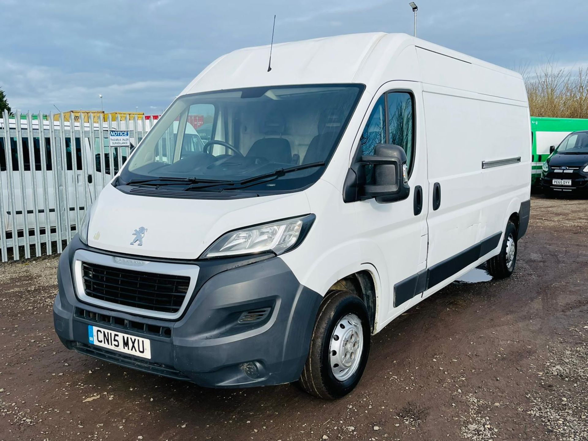 ** ON SALE ** Peugeot Boxer 2.2 HDI 335 L3 H2 2015 '15 reg' - Sat Nav - Air Con - Panel Van- White - Image 4 of 19