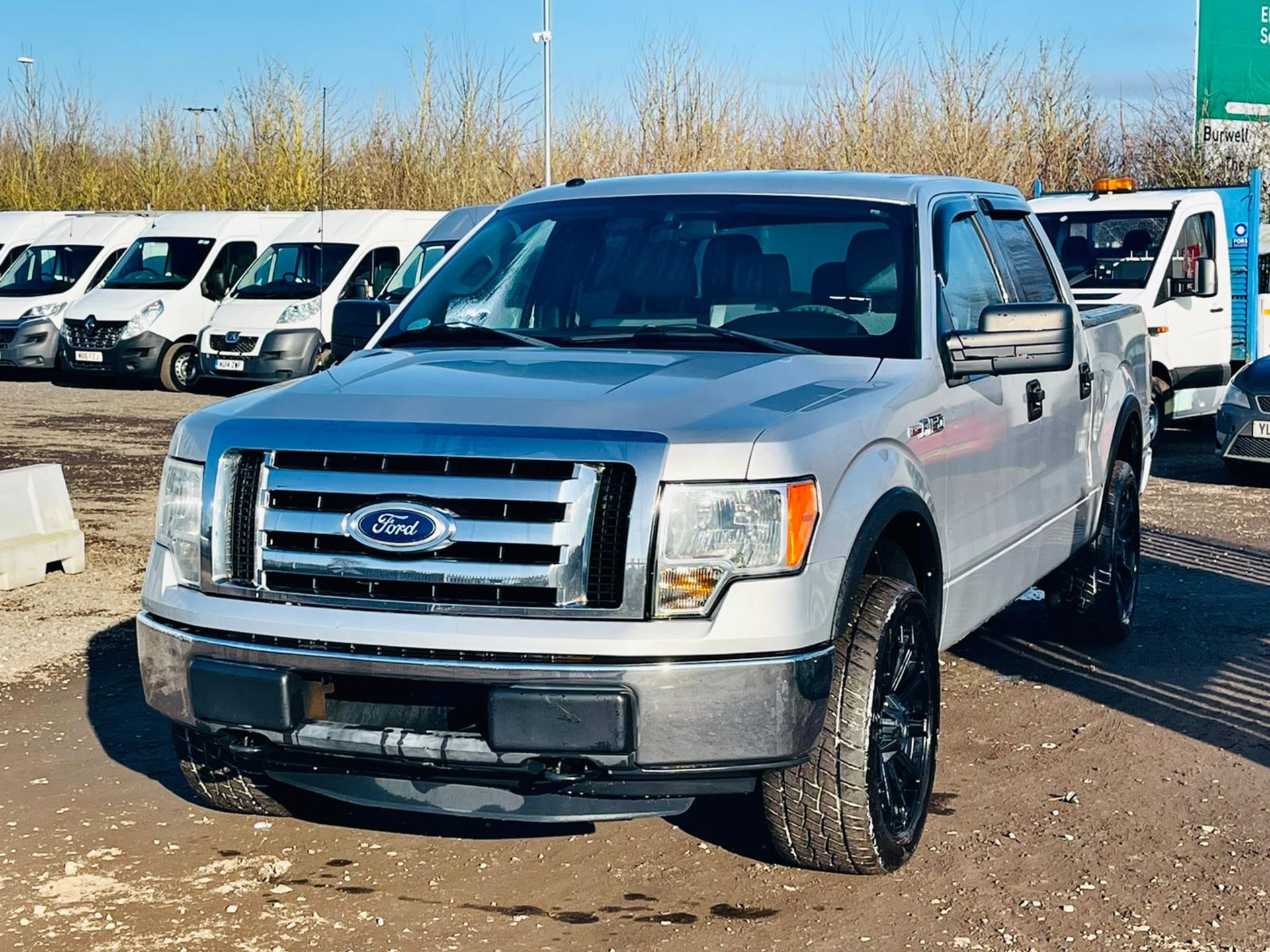 ** ON SALE ** Ford F-150 5.0L V8 XLT Edition 4WD Super-Crew '2011 Year' A/C - Cruise Control - ULEZ - Image 5 of 29