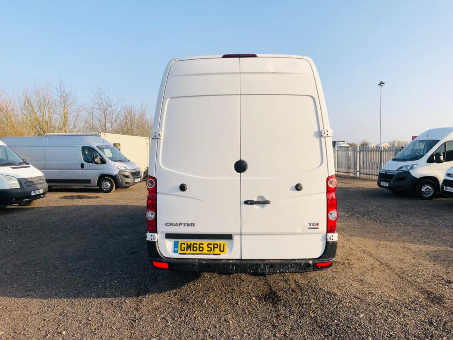 ** ON SALE **Volkswagen Crafter 2.0 TDI Bluemotion L3 H3 2017 '66 Reg' Euro 6 - ULEZ Compliant - Image 11 of 39