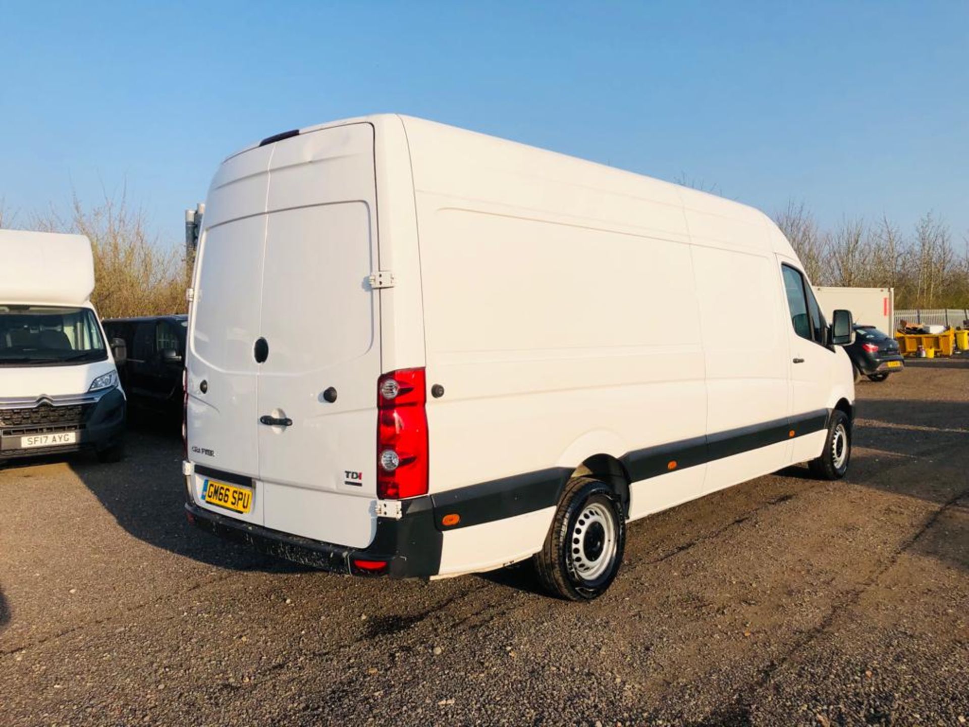 ** ON SALE **Volkswagen Crafter 2.0 TDI Bluemotion L3 H3 2017 '66 Reg' Euro 6 - ULEZ Compliant - Image 10 of 39