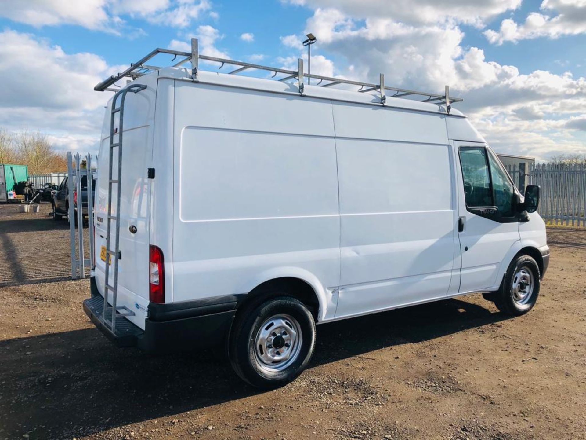 ** ON SALE ** Ford Transit 2.2 TDCI L2 H2 125 2013 '13 Reg' A/C - Panel Van - No Vat Save 20% - Image 15 of 19