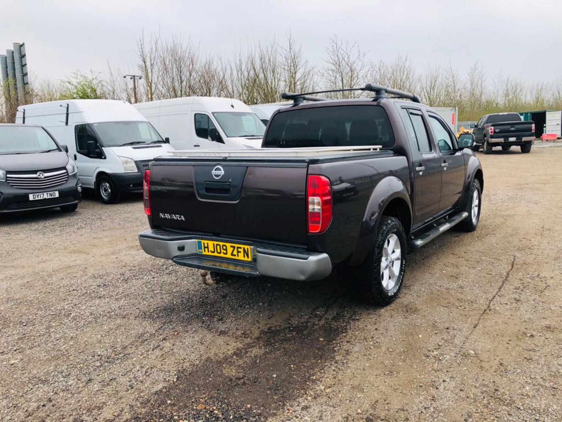 ** ON SALE ** Nissan Navara 2.5 DCI Platinum Edition Auto 2009 '09 Reg' - 4WD - A/C - Image 19 of 22