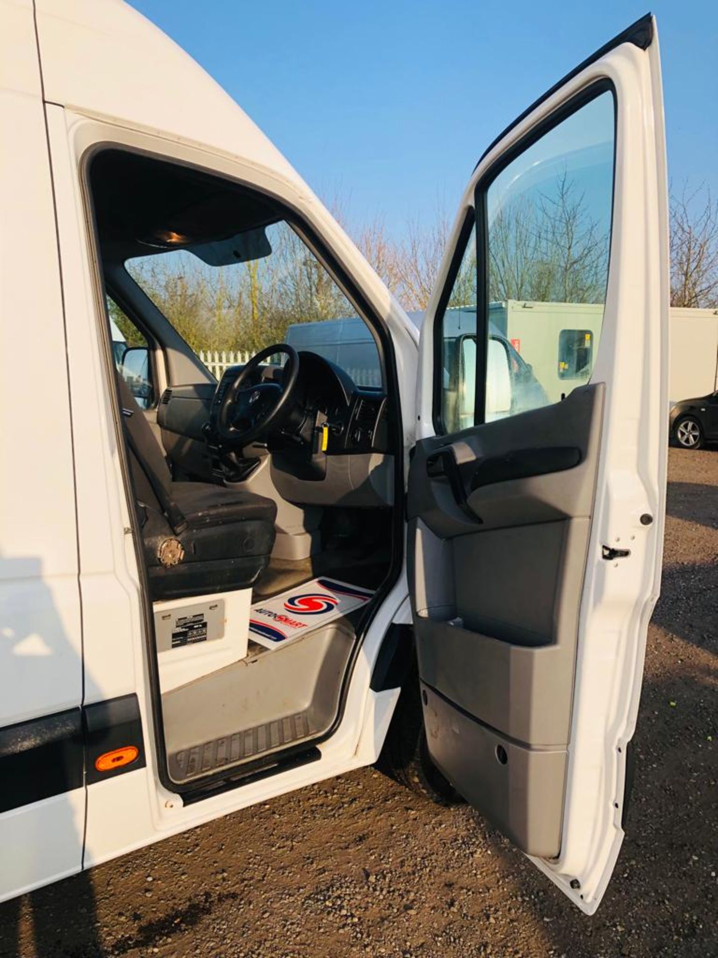 ** ON SALE **Volkswagen Crafter 2.0 TDI Bluemotion L3 H3 2017 '66 Reg' Euro 6 - ULEZ Compliant - Image 28 of 39