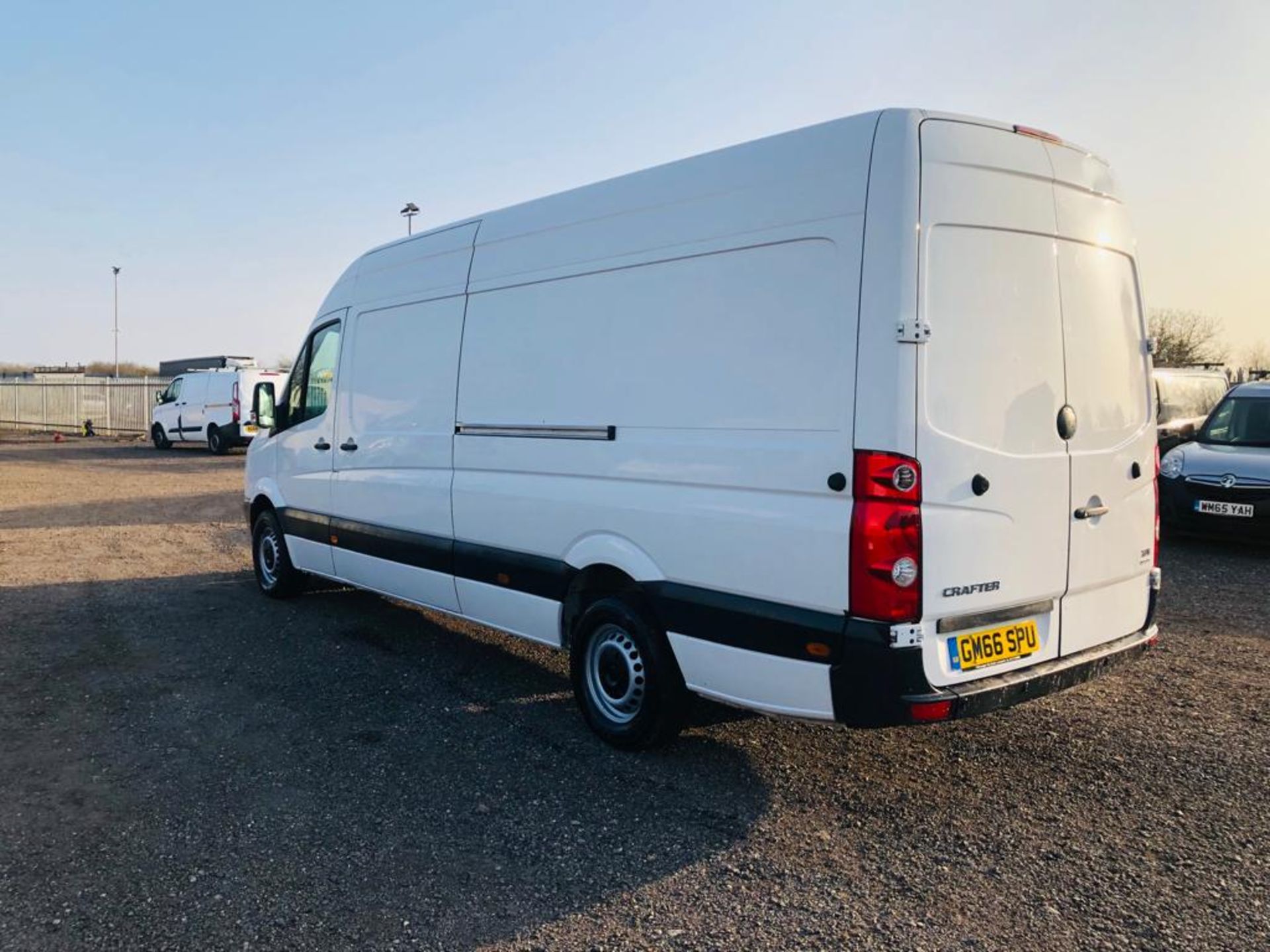 ** ON SALE **Volkswagen Crafter 2.0 TDI Bluemotion L3 H3 2017 '66 Reg' Euro 6 - ULEZ Compliant - Image 18 of 39