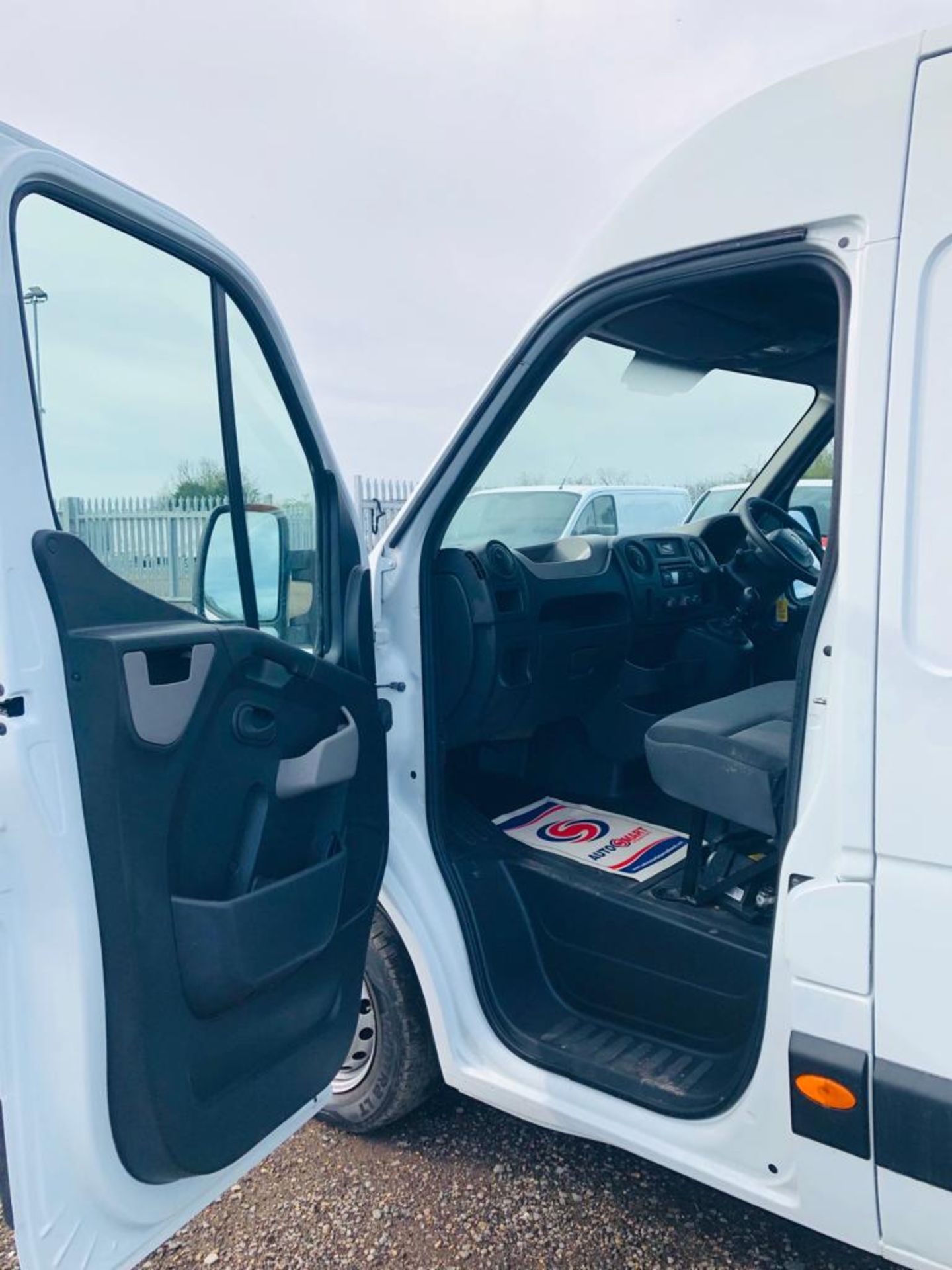 Renault Master 2.3 DCI 110 Business LM35 L3 H2 2016 '16 reg' Fridge/Freezer - Fully Insulated - Image 22 of 28