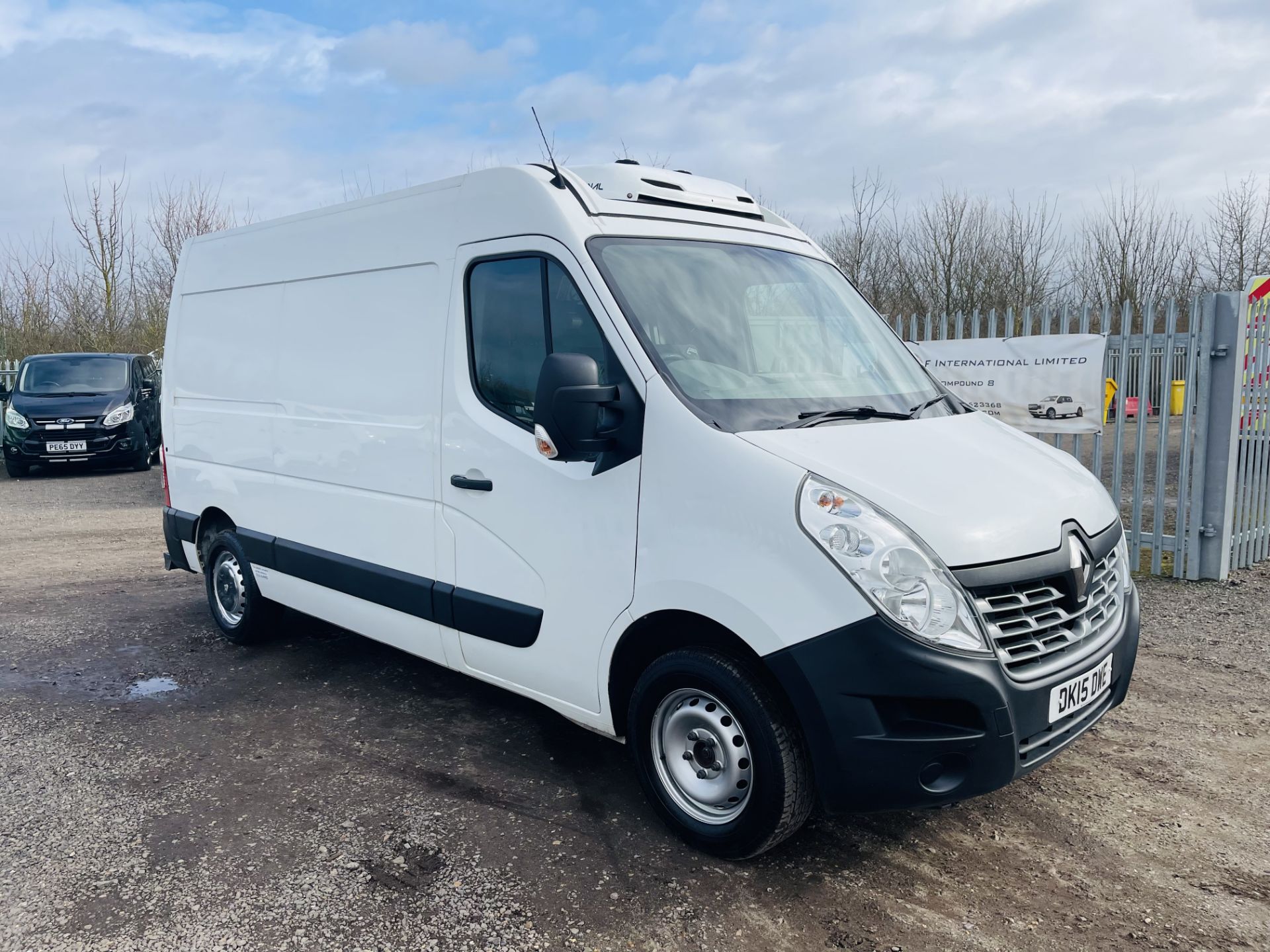 ** ON SALE ** Renault Master 2.3 DCI Business MM35 L2 H2 Fridge/Freezer 2015 '15 Reg' - Image 15 of 20