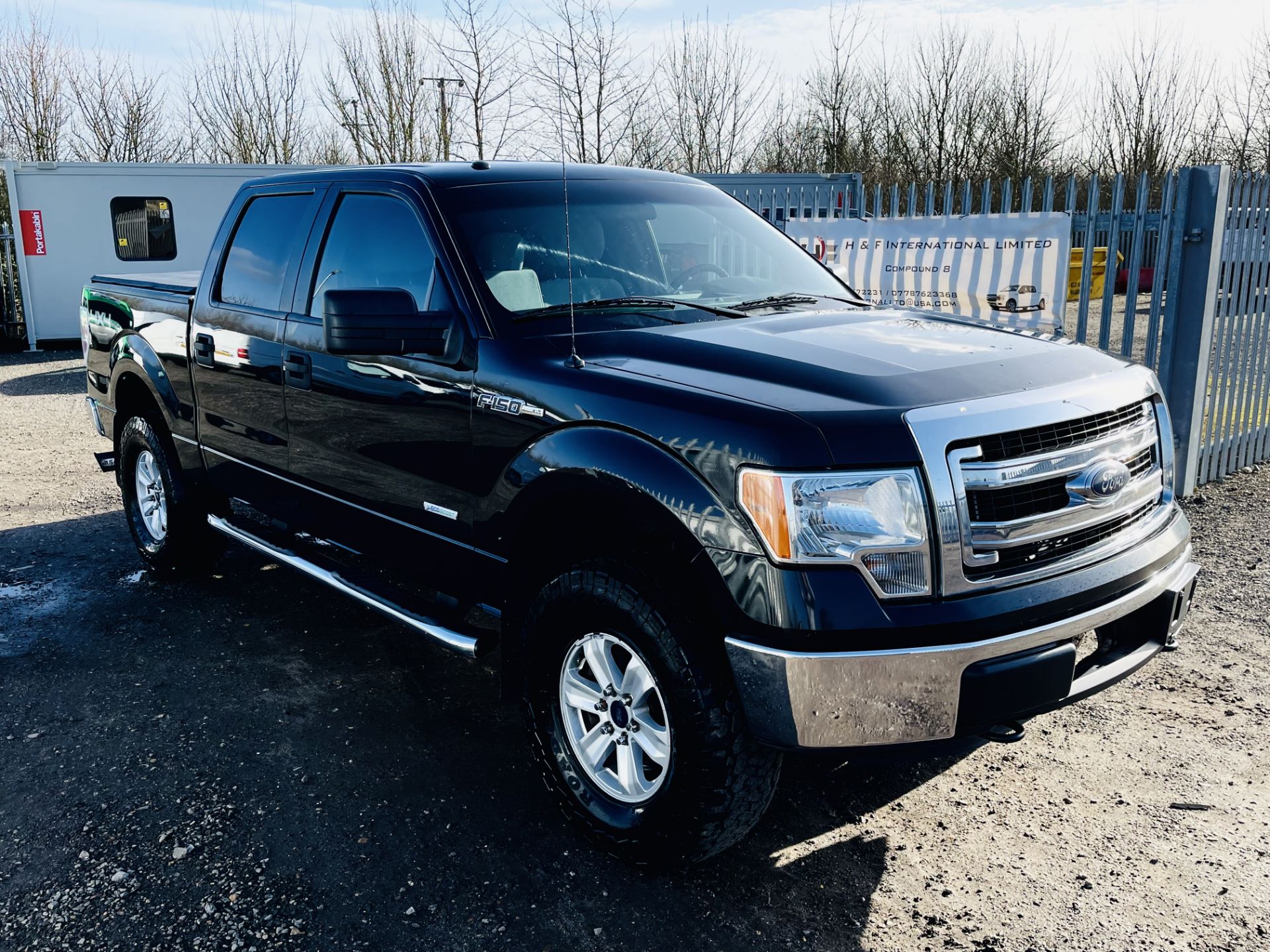 ** ON SALE **Ford F-150 3.5 V6 Ecoboost XLT SuperCrew '2013 Year' - A/C - 4X4 - 6 Seats - Image 12 of 34