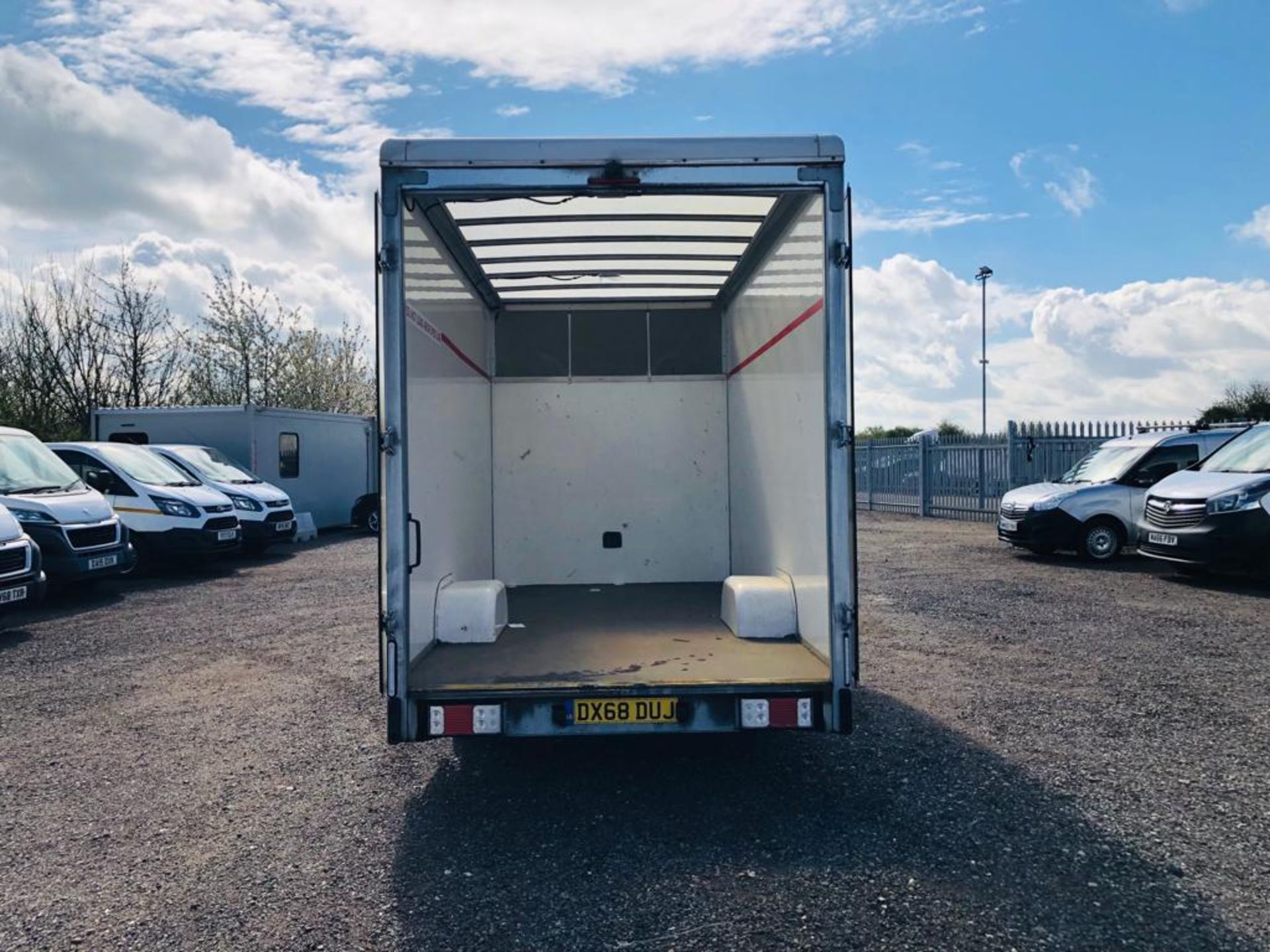 ** ON SALE ** Renault Master LL35 2.3 DCI Business Energy L3 Luton Lowloader 2018 '68 Reg' Euro 6 - Image 8 of 22