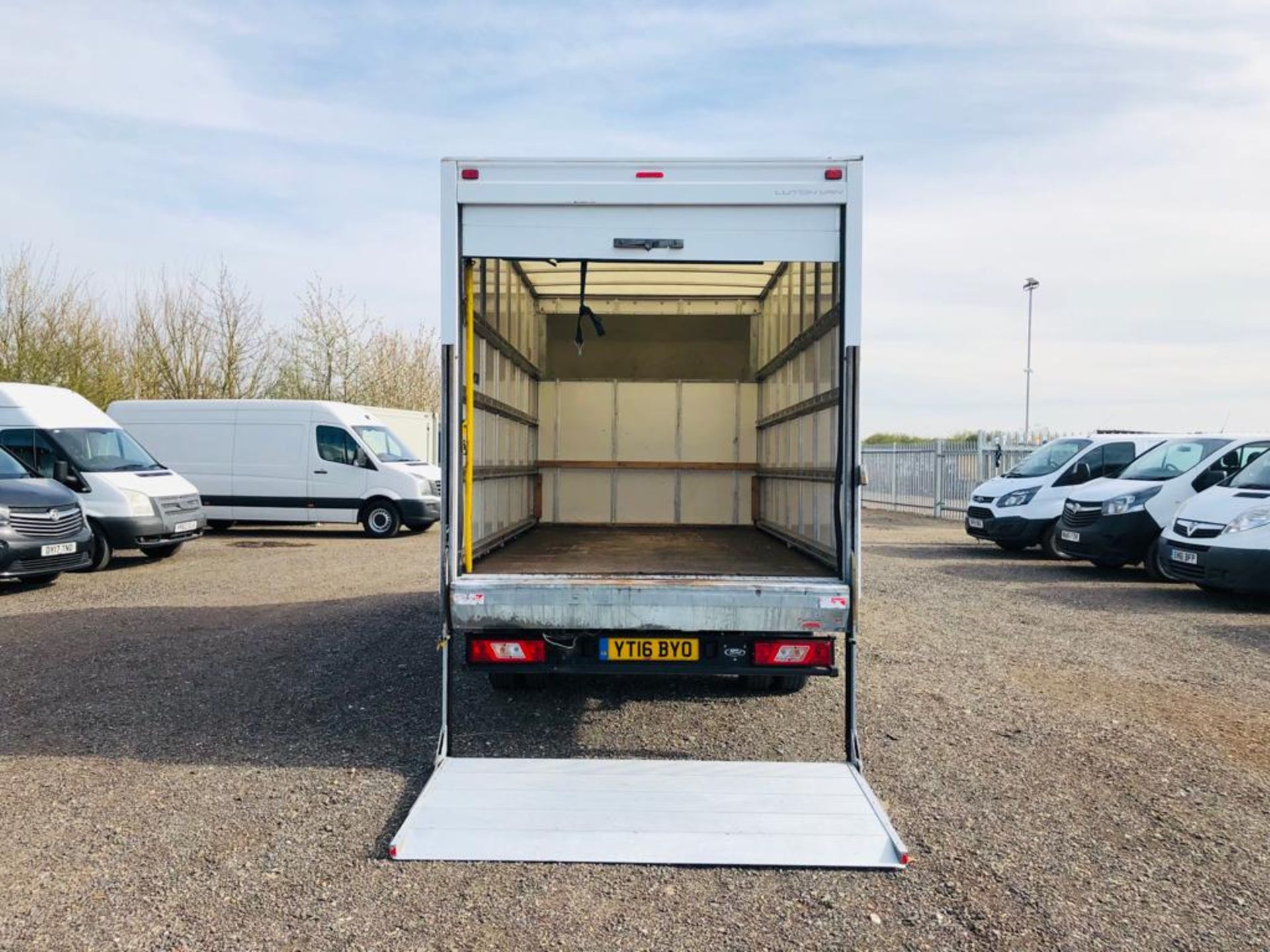 ** ON SALE **Ford Transit 2.2 TDCI 125 L3 Luton 2016 '16 Reg' Tail Lift - Long wheel base - Bild 13 aus 31