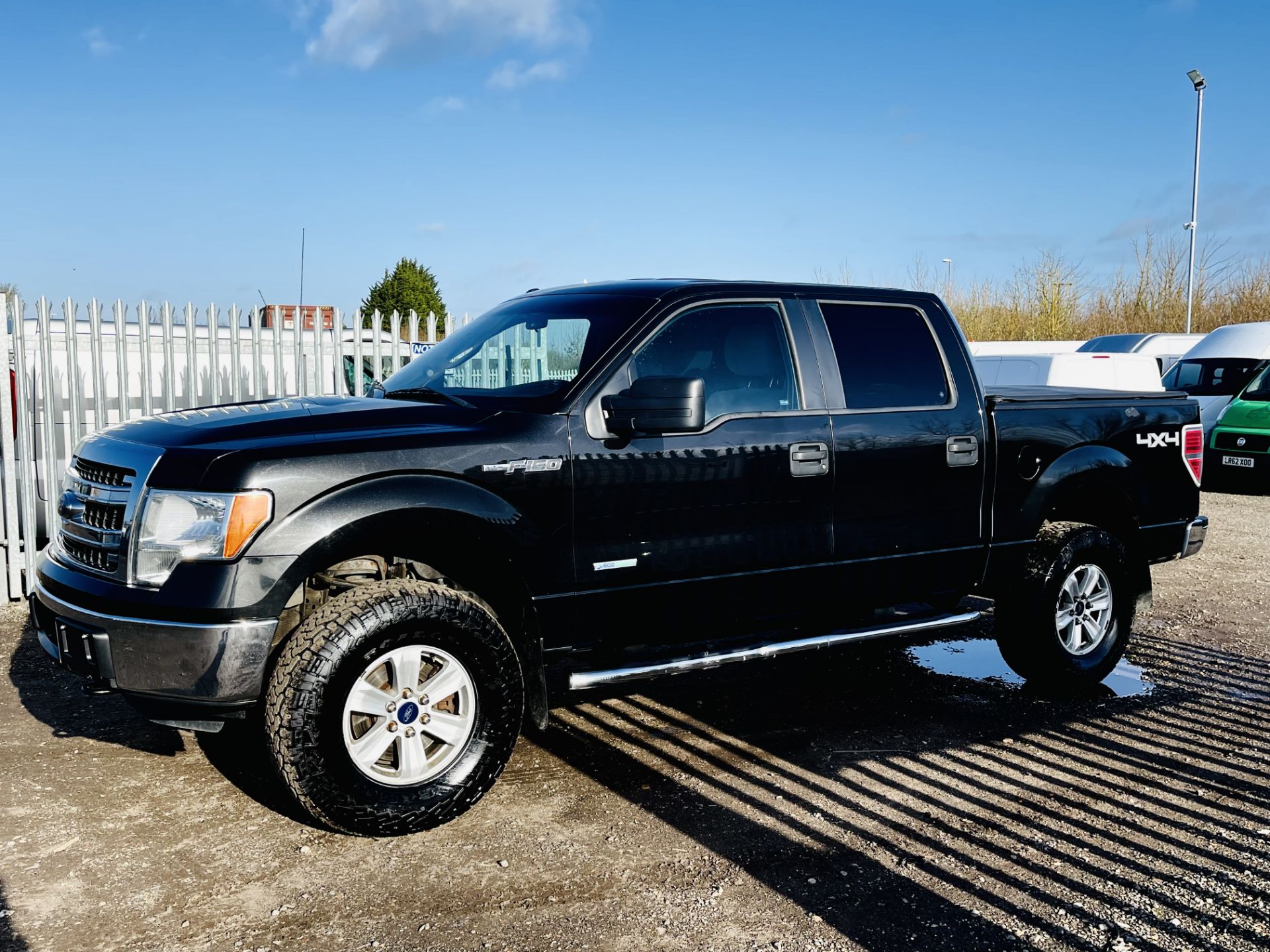 ** ON SALE **Ford F-150 3.5 V6 Ecoboost XLT SuperCrew '2013 Year' - A/C - 4X4 - 6 Seats - Image 5 of 34