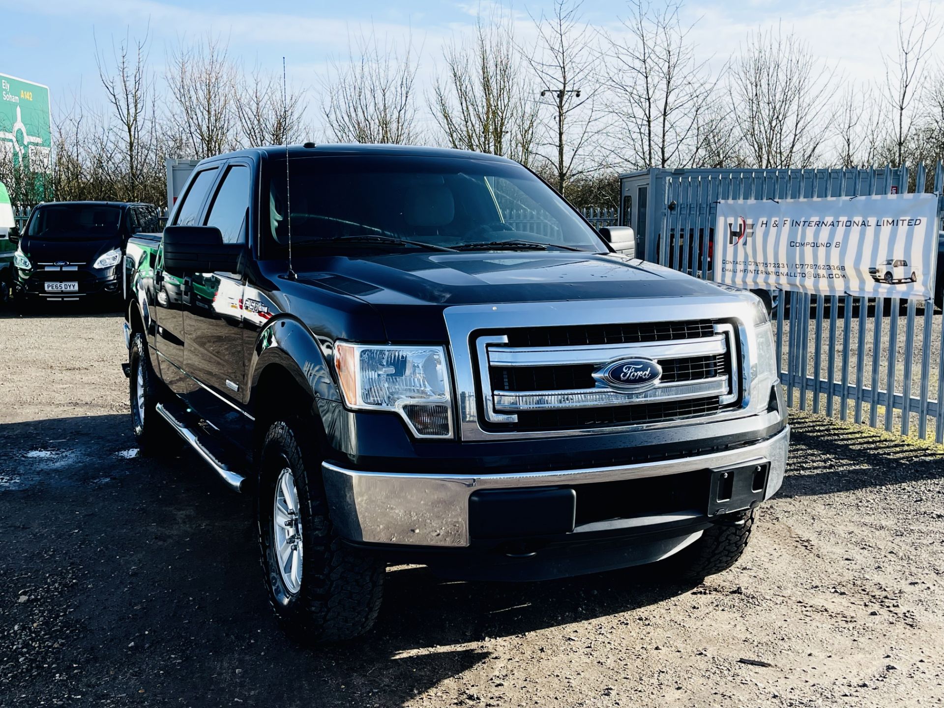 ** ON SALE **Ford F-150 3.5 V6 Ecoboost XLT SuperCrew '2013 Year' - A/C - 4X4 - 6 Seats - Image 2 of 34