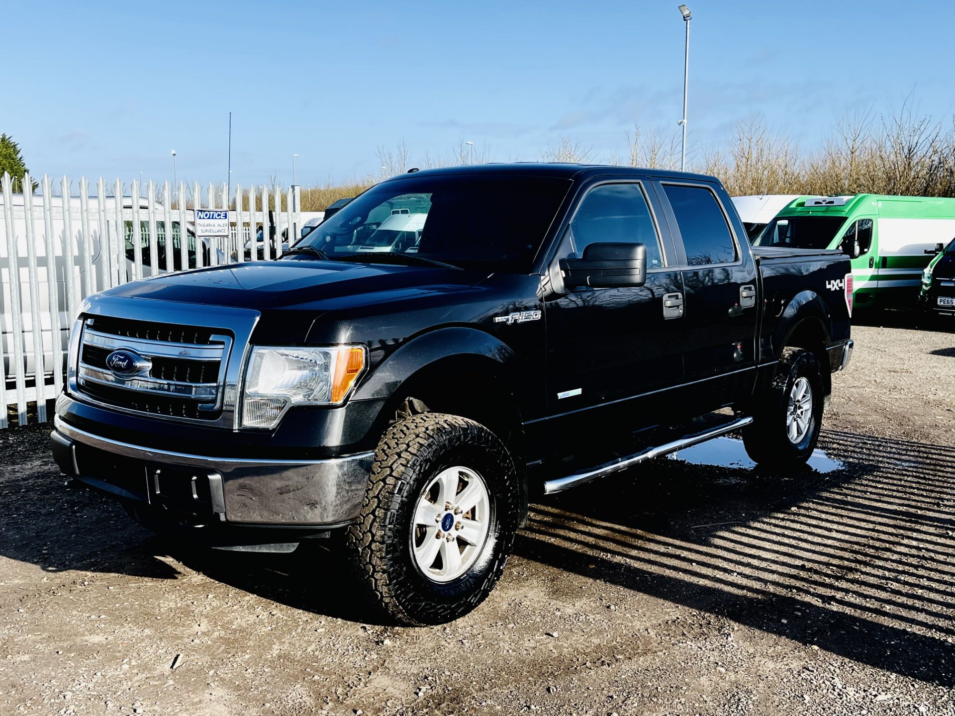 ** ON SALE **Ford F-150 3.5 V6 Ecoboost XLT SuperCrew '2013 Year' - A/C - 4X4 - 6 Seats - Image 4 of 34