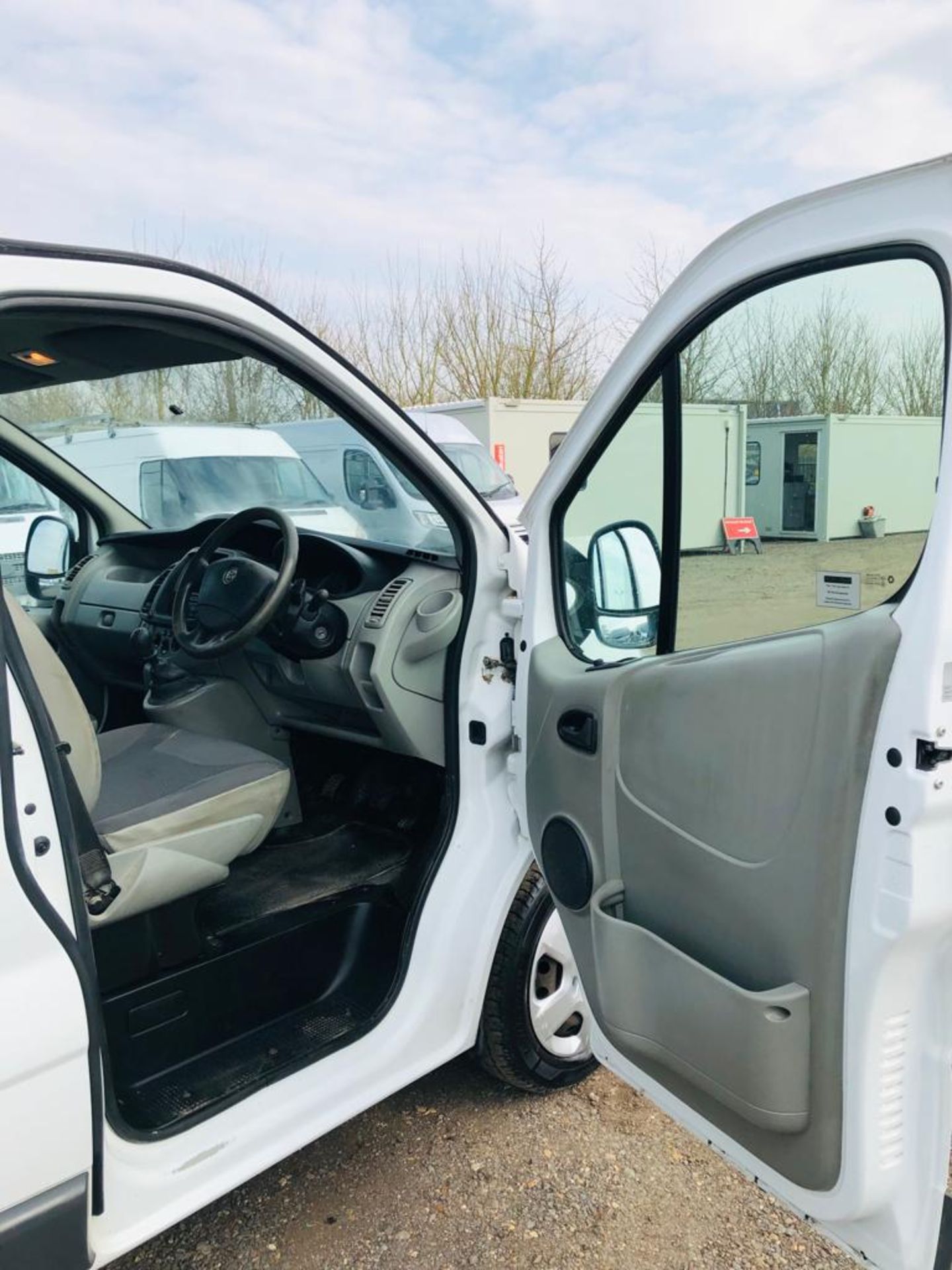 ** ON SALE ** Vauxhall Vivaro 2.0 CDTI 2700 L1 H1 2012 '61 Reg' A/C - Elec Pack - Panel van -No Vat - Image 22 of 25