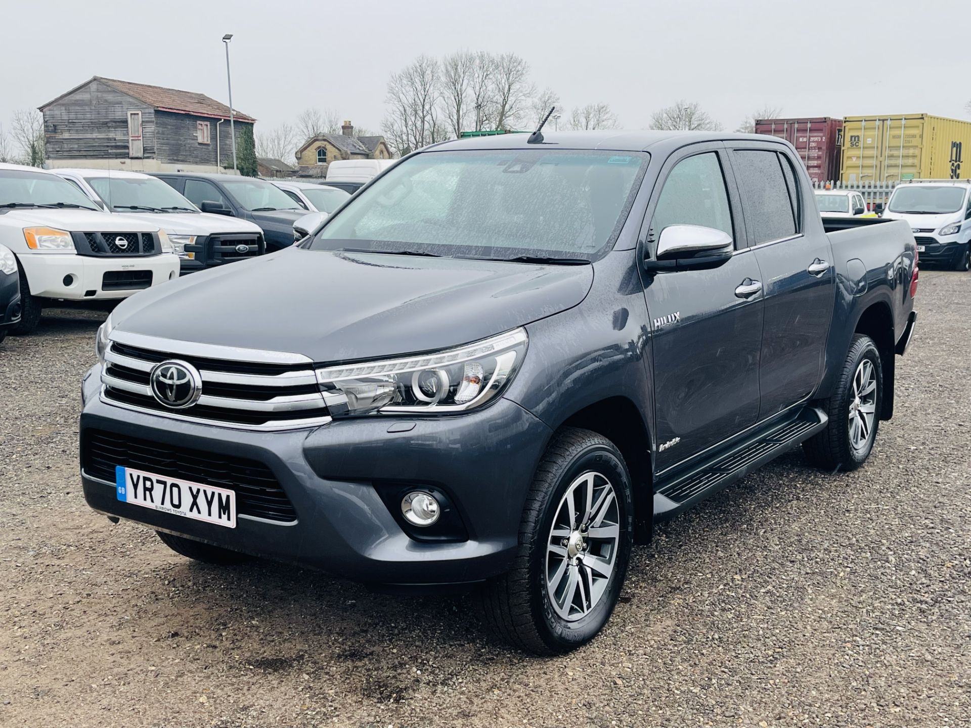 Toyota Hilux Invincible 2.4 D-4D 4WD Double Cab 2020 '70 Reg' Euro 6 -ULEZ Compliant - Sat Nav - A/C - Image 4 of 34