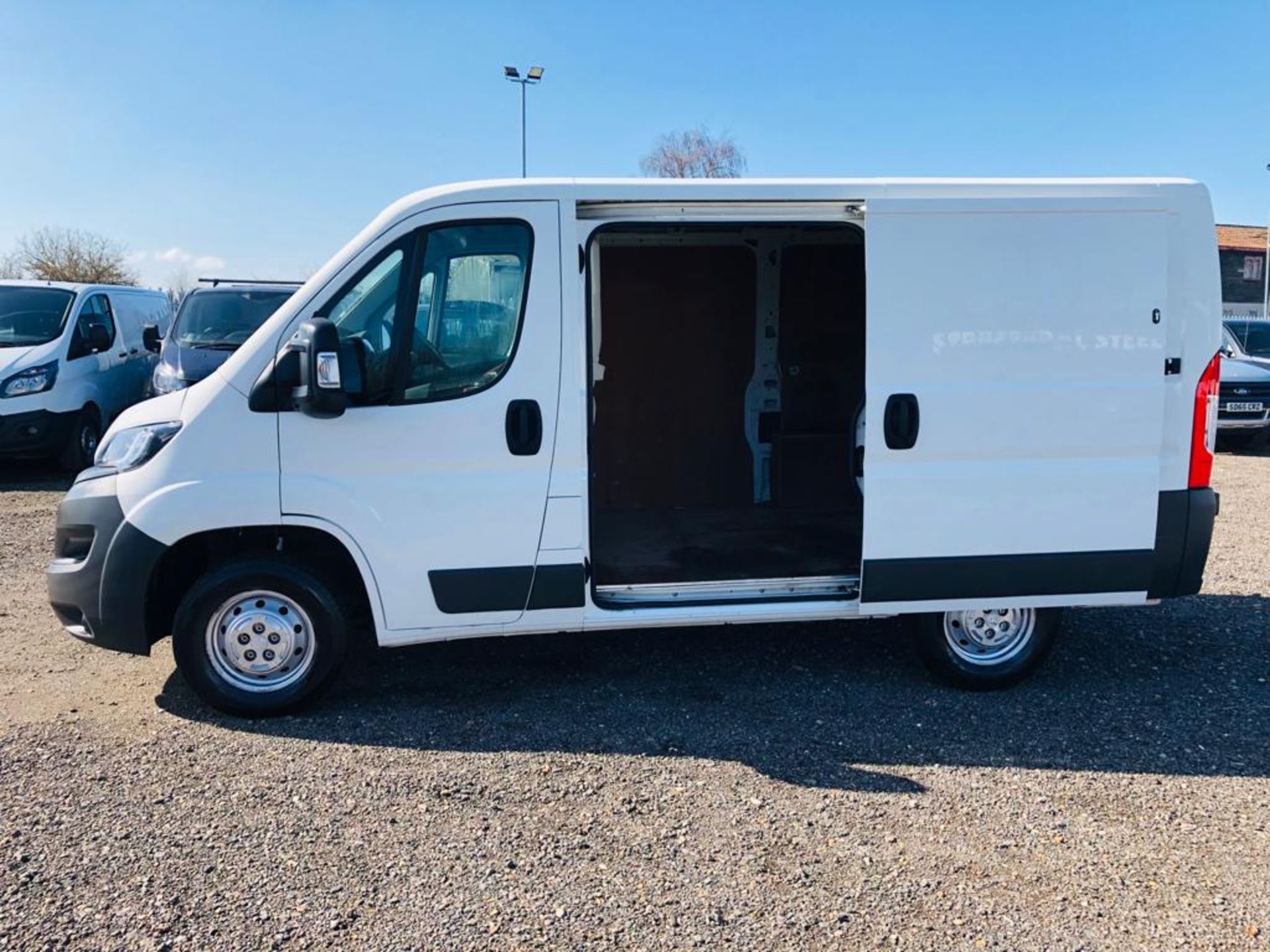 ** ON SALE ** Peugeot Boxer 2.2 HDI 130 L1 H1 2015 '15 Reg' - Panel Van - Short Wheel Base - Image 8 of 28