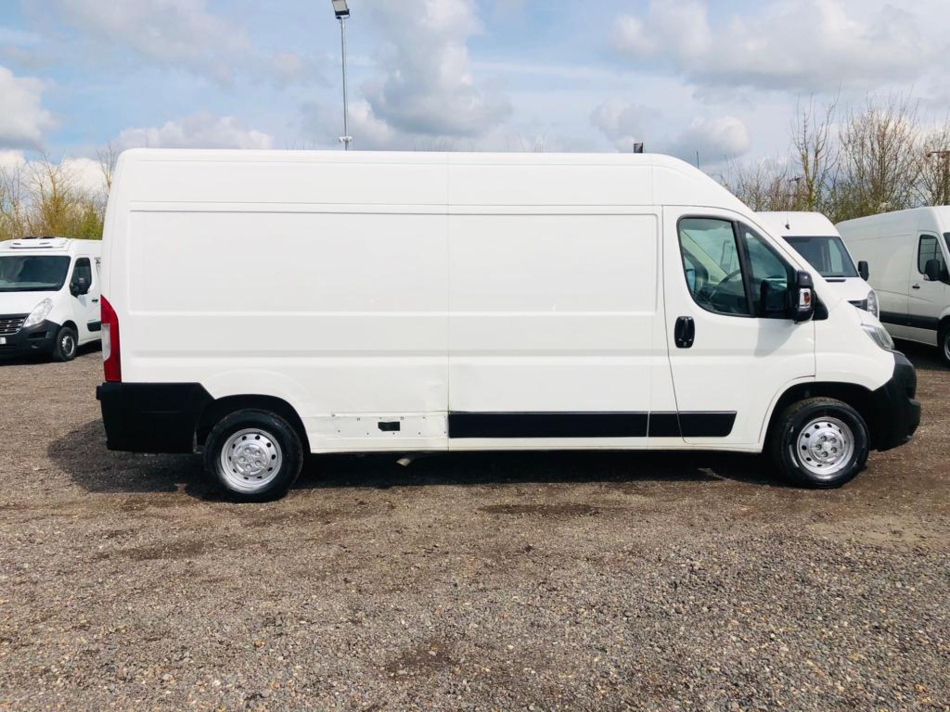 ** ON SALE ** Citroen Relay 2.0 Blue HDI Enterprise L3 H2 2019 '69 Reg' Sat Nav - A/C - Euro 6 - Image 12 of 25