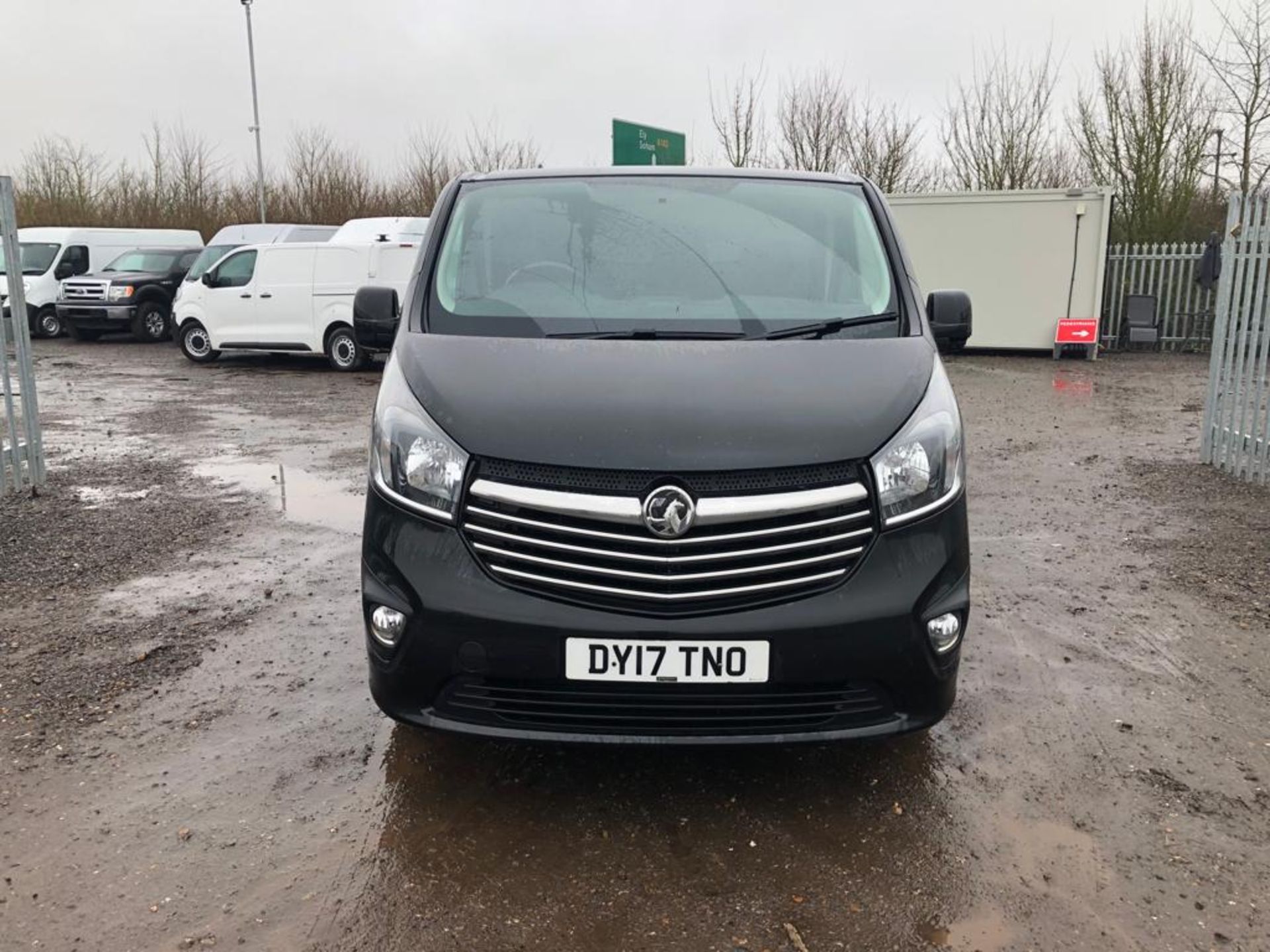 ** ON SALE **Vauxhall Vivaro 1.6 CDTI BITurbo Sportive L2 H1 2017 '17 Reg' Euro 6 - ULEZ Compliant - Image 3 of 28