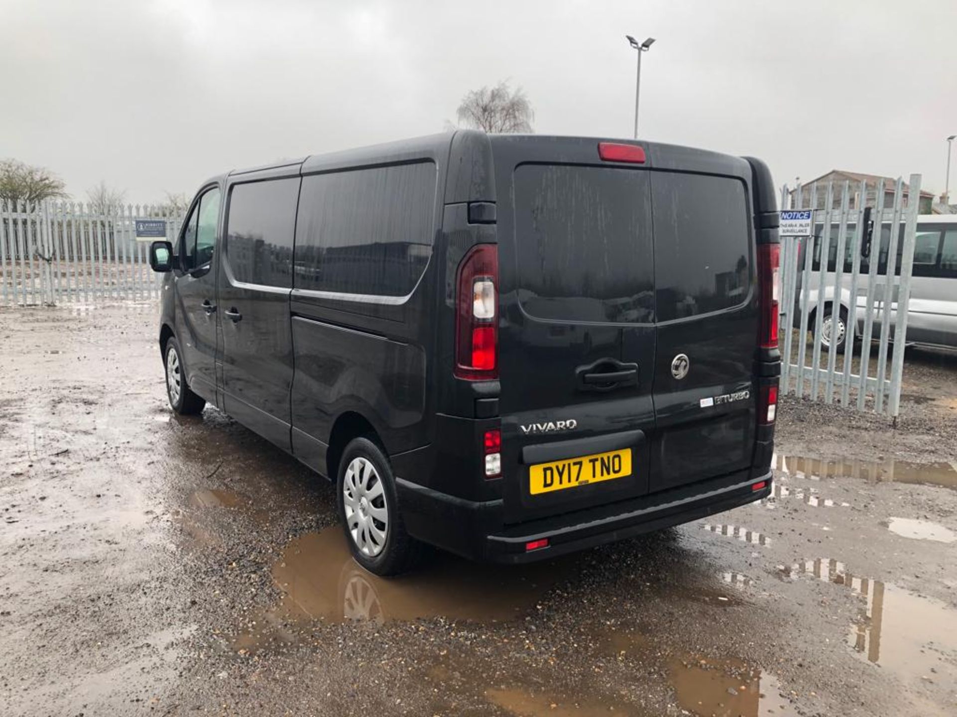 ** ON SALE **Vauxhall Vivaro 1.6 CDTI BITurbo Sportive L2 H1 2017 '17 Reg' Euro 6 - ULEZ Compliant - Image 9 of 28