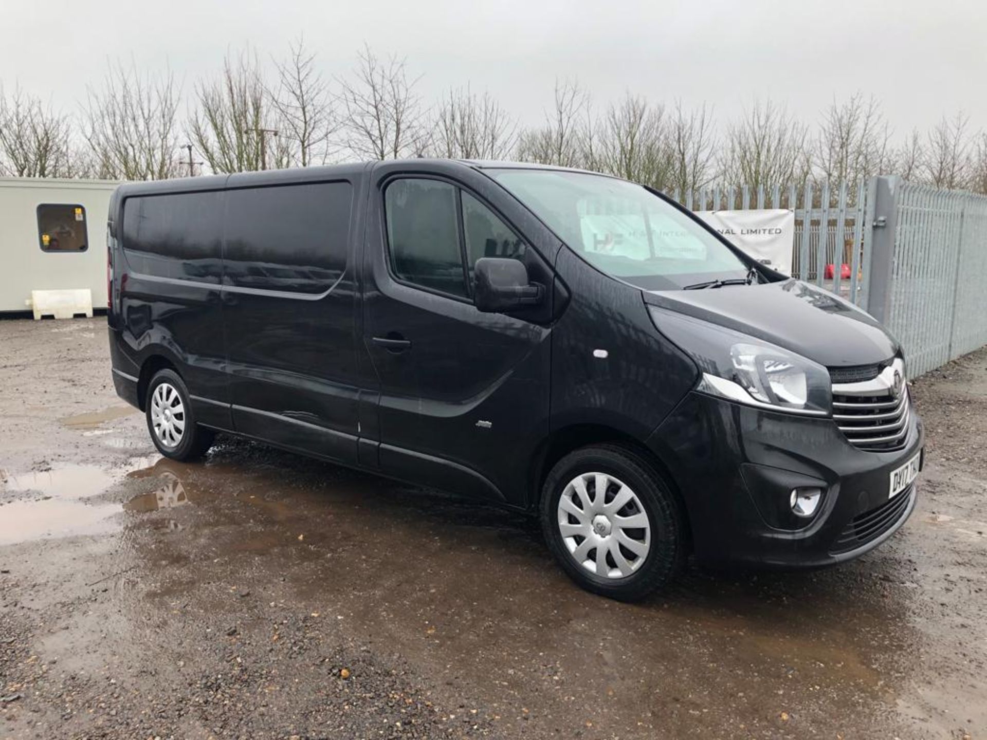 ** ON SALE **Vauxhall Vivaro 1.6 CDTI BITurbo Sportive L2 H1 2017 '17 Reg' Euro 6 - ULEZ Compliant