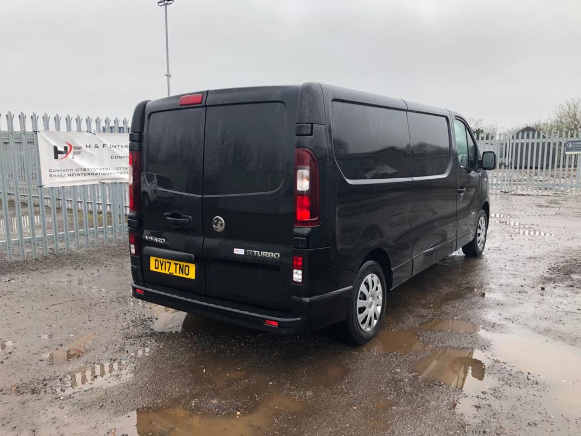 ** ON SALE **Vauxhall Vivaro 1.6 CDTI BITurbo Sportive L2 H1 2017 '17 Reg' Euro 6 - ULEZ Compliant - Image 12 of 28