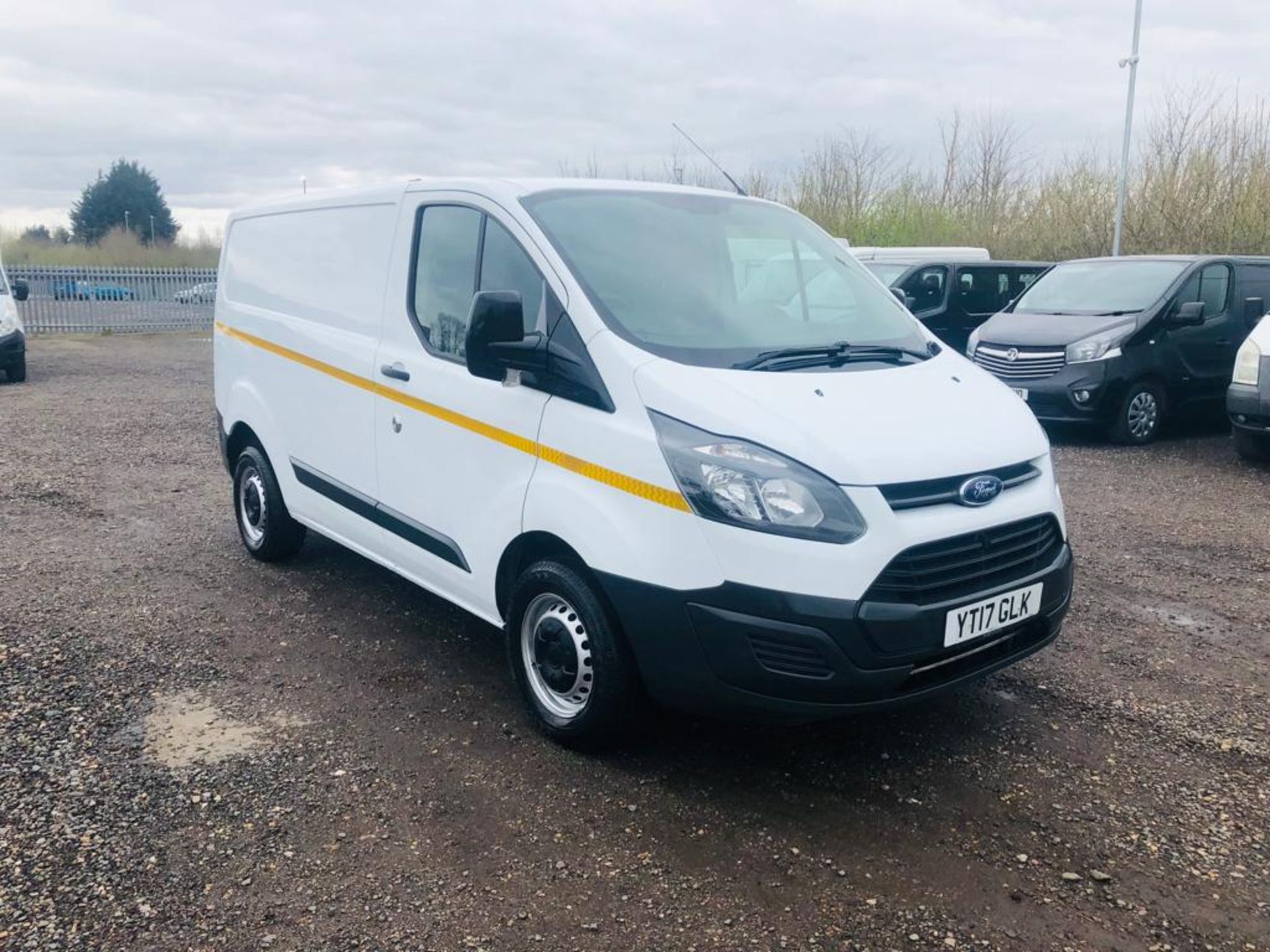 ** ON SALE ** Ford Transit Custom 2.0 TDCI 270 L1 H1 2017 '17 Reg' - Panel Van - Euro 6 - Image 2 of 21