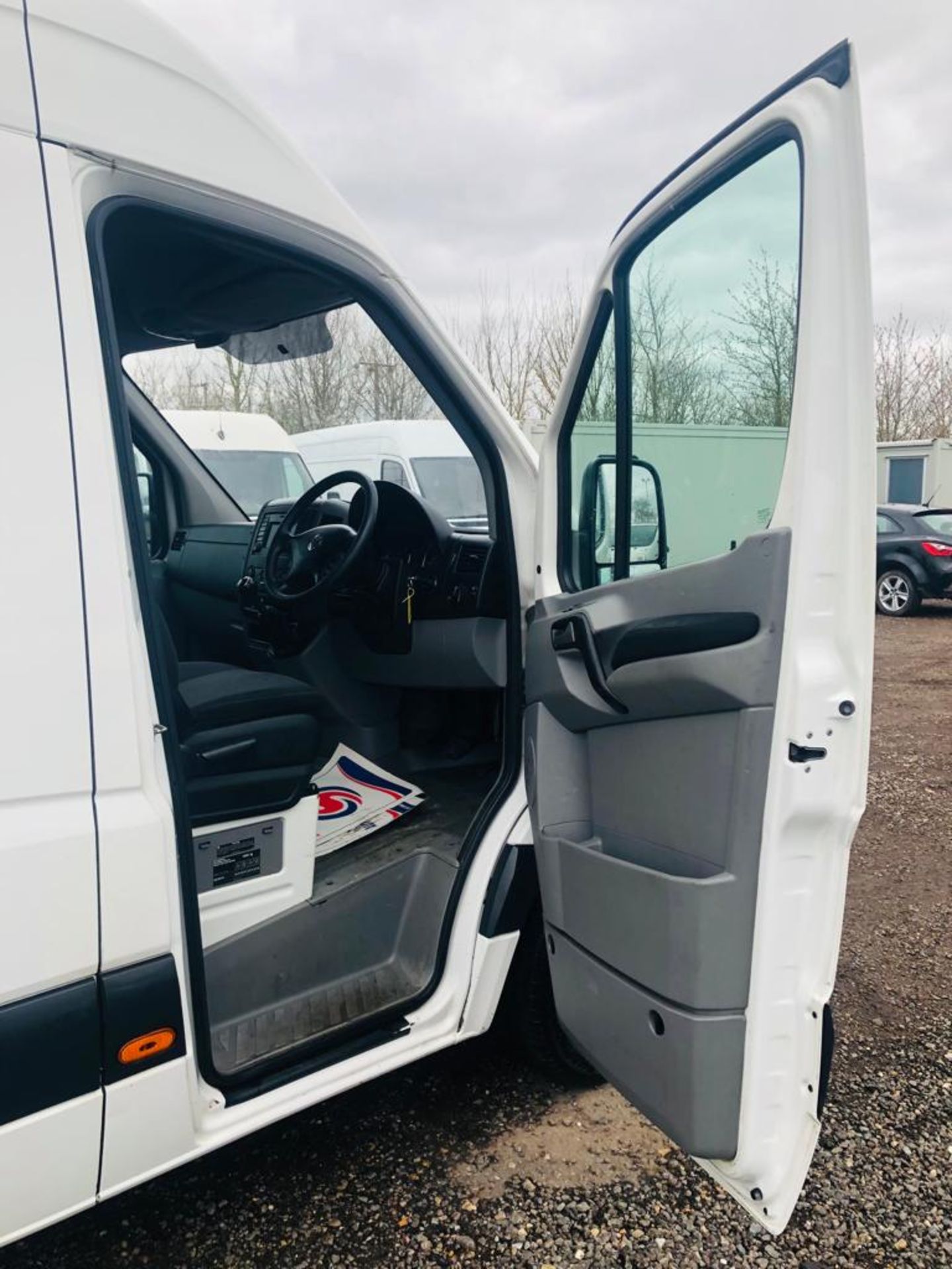 ** ON SALE **Volkswagen Crafter 2.0 TDI CR35 135 L3 2016 '16 Reg' A/C - Cruise Control - Image 17 of 25