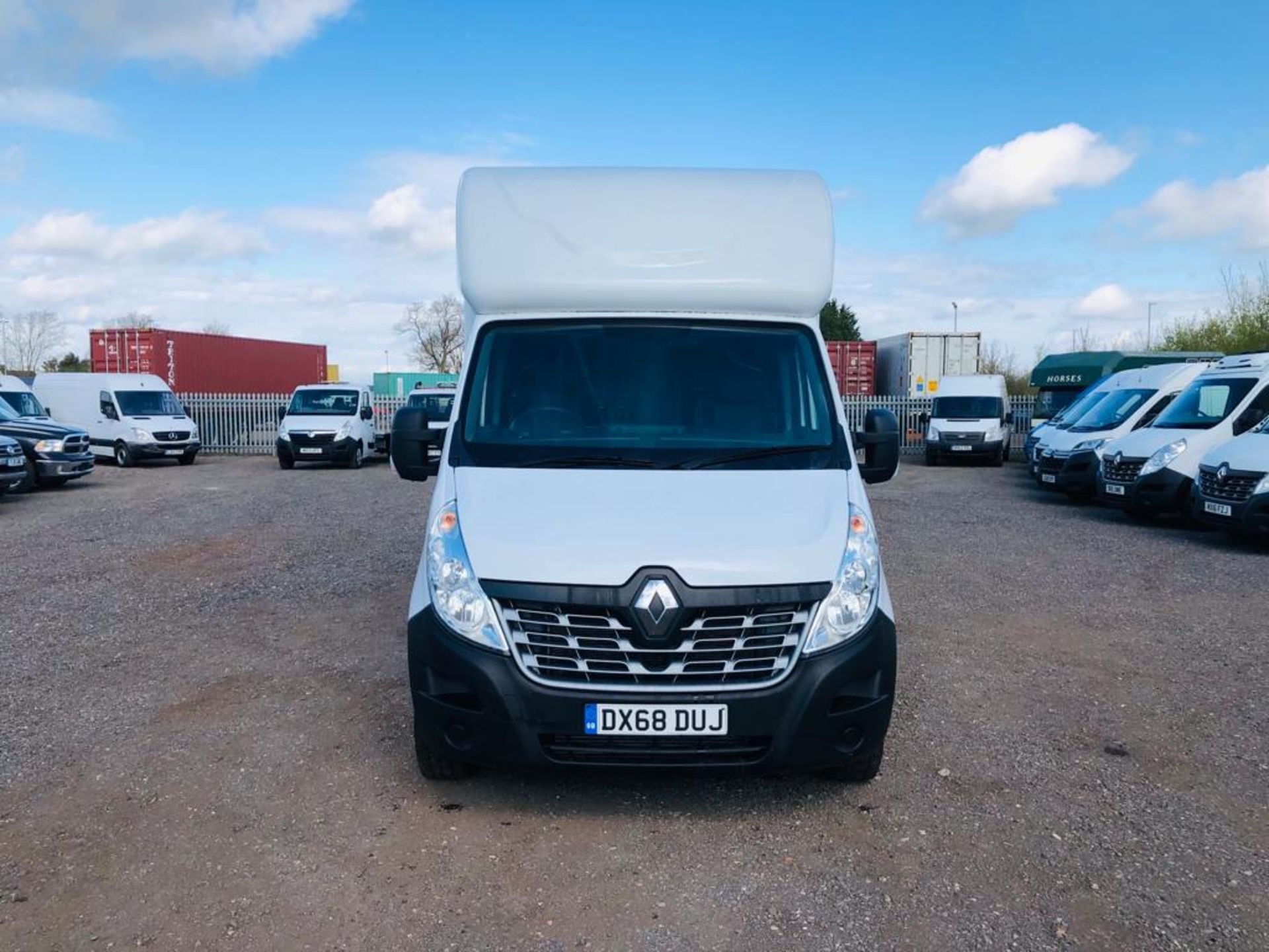 ** ON SALE ** Renault Master LL35 2.3 DCI Business Energy L3 Luton Lowloader 2018 '68 Reg' Euro 6 - Image 4 of 22