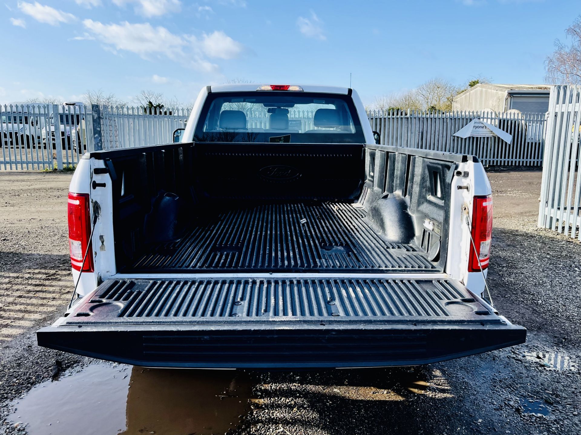 Ford F-150 3.5 V6 XL Edition Single Cab '2016 Year' A/C - ULEZ Compliant - Image 10 of 24