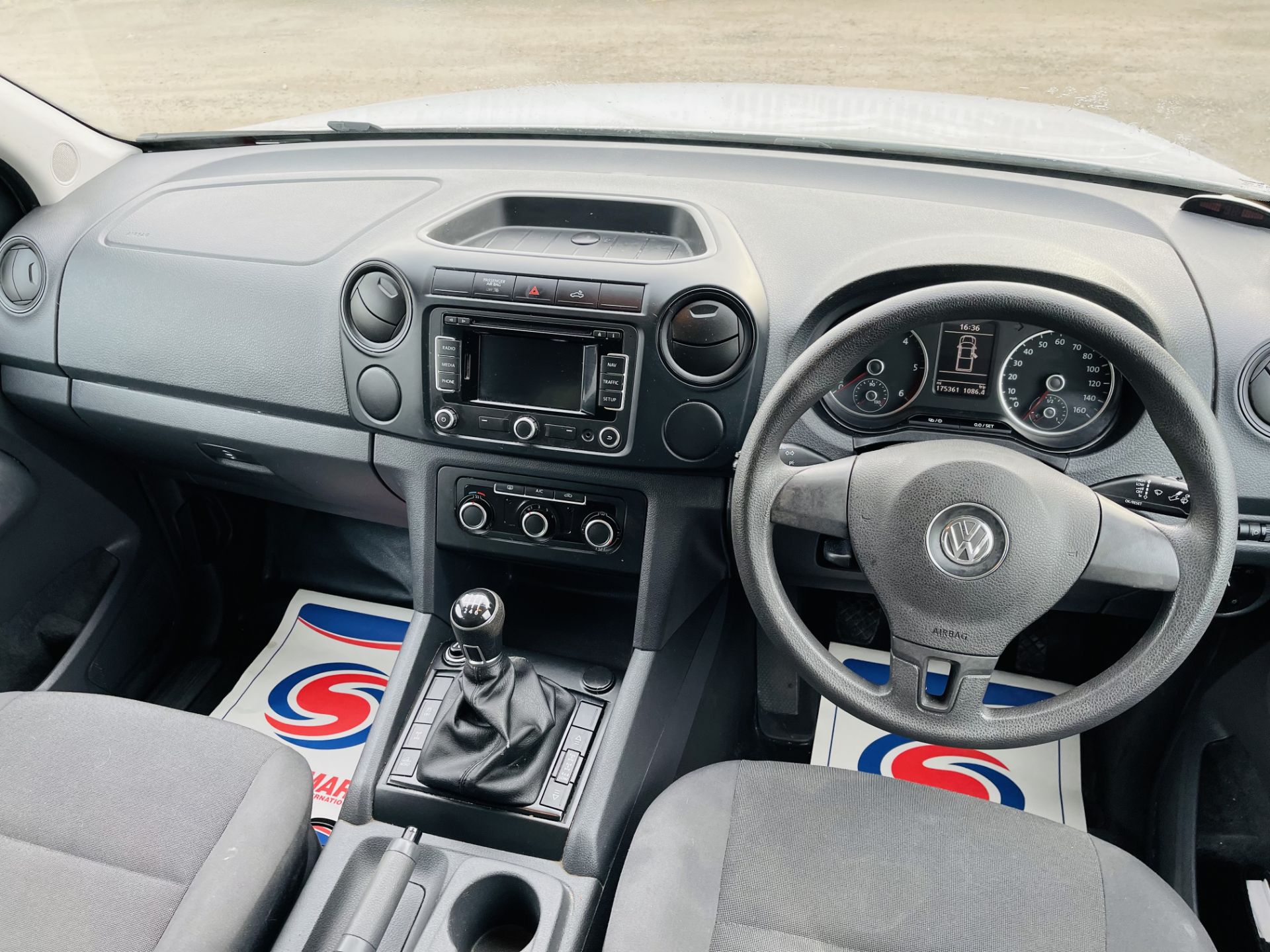 ** ON SALE ** Volkswagen Amarok Startline 2.0 TDI 4motion 4X4 2015 '15 Reg' - Sat Nav - A/C - No Vat - Image 18 of 25