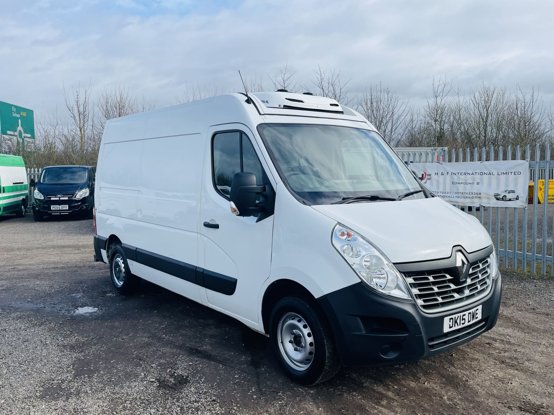 ** ON SALE ** Renault Master 2.3 DCI Business MM35 L2 H2 Fridge/Freezer 2015 '15 Reg'