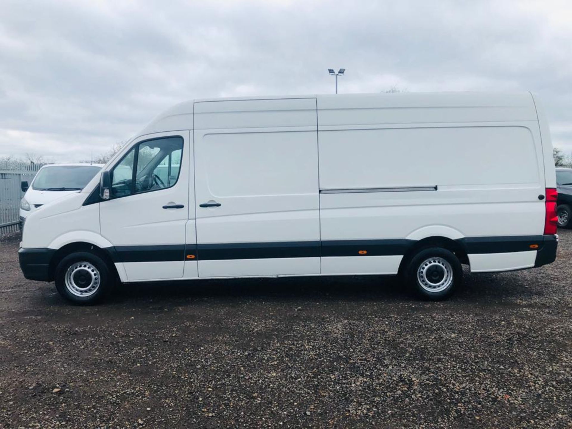 ** ON SALE **Volkswagen Crafter 2.0 TDI CR35 135 L3 2016 '16 Reg' A/C - Cruise Control - Image 5 of 25