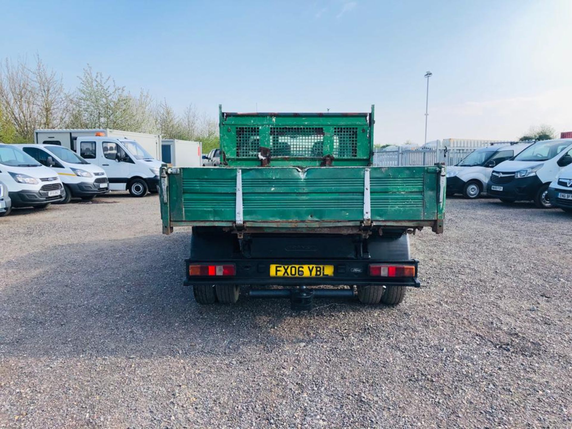 Ford Transit 2.4 TDI 350 LWB CrewCab Tipper 2006 '06 reg' No Vat Save 20% - Twin Rear Axle - Image 11 of 26