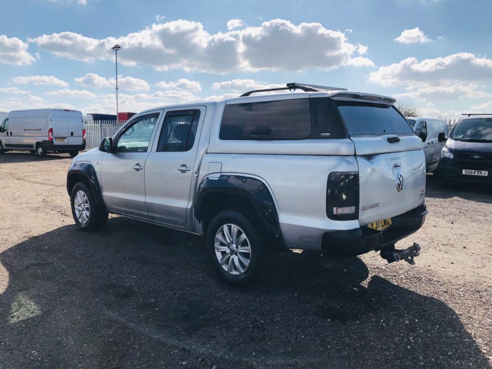 ** ON SALE **Volkswagen Amarok 2.0 TDI 163 4x4 4motion Trendline 2011 '11 Reg' - A/C - No Vat - Image 7 of 27