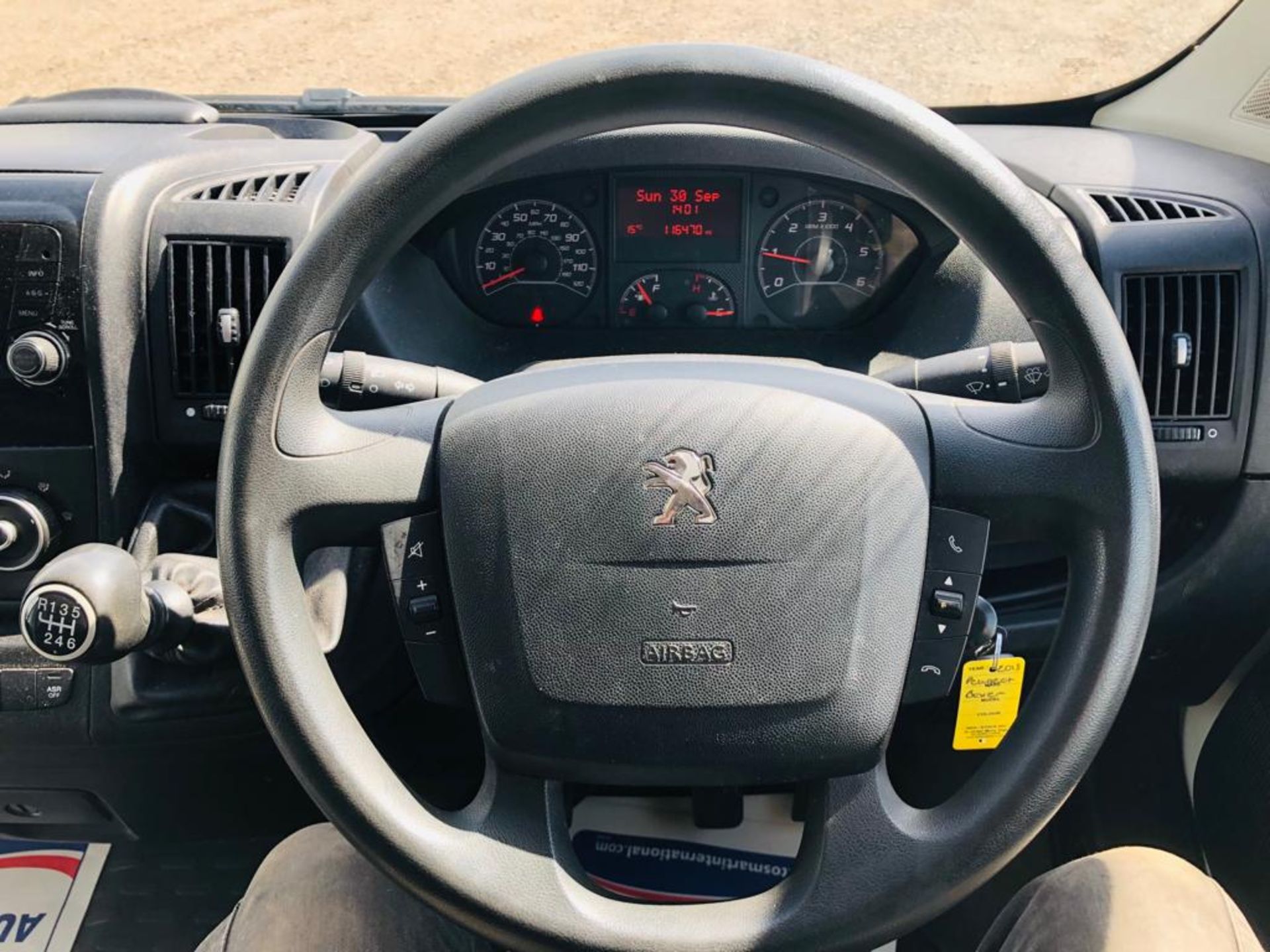 ** ON SALE ** Peugeot Boxer 2.0 BLUE HDI L4 H3 2018 '68 Reg' A/C - Panel Van - Euro 6 - Image 16 of 24