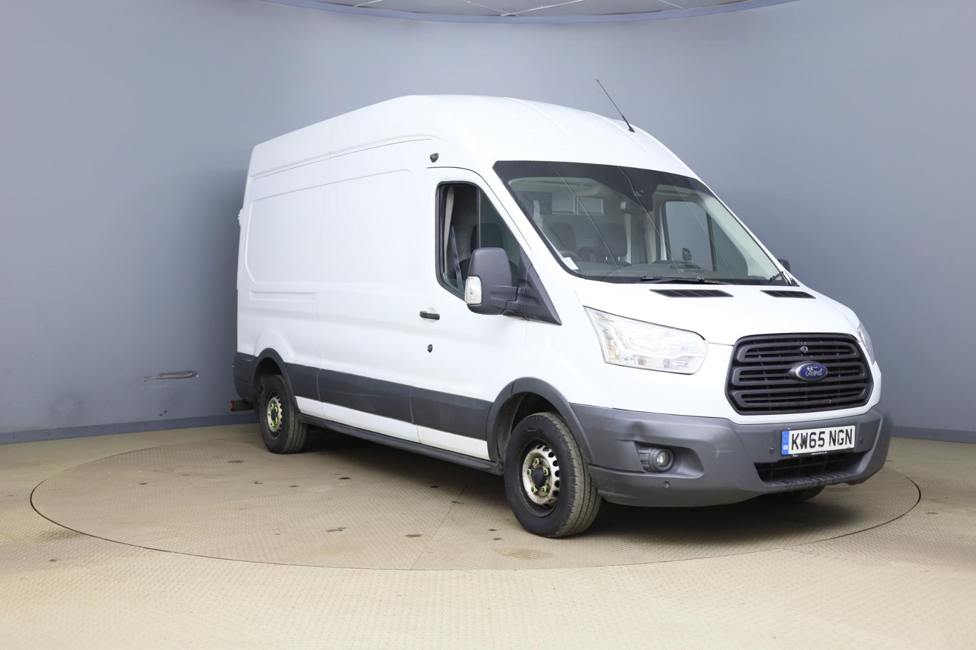 ** ON SALE ** Ford Transit 2.2 TDCI 125 L3 H3 2016 '65 Reg' A/C - Long Wheel Base - Parking Sensors