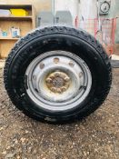 Tyre 215/70R15C
